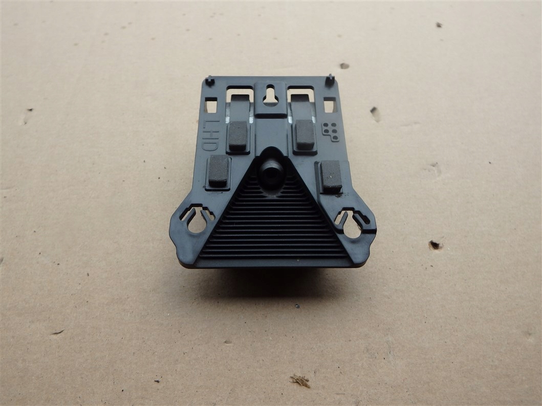 JEEP GRAND CHEROKEE WK2 ФРОНТАЛЬНАЯ КАМЕРА 68251681AG