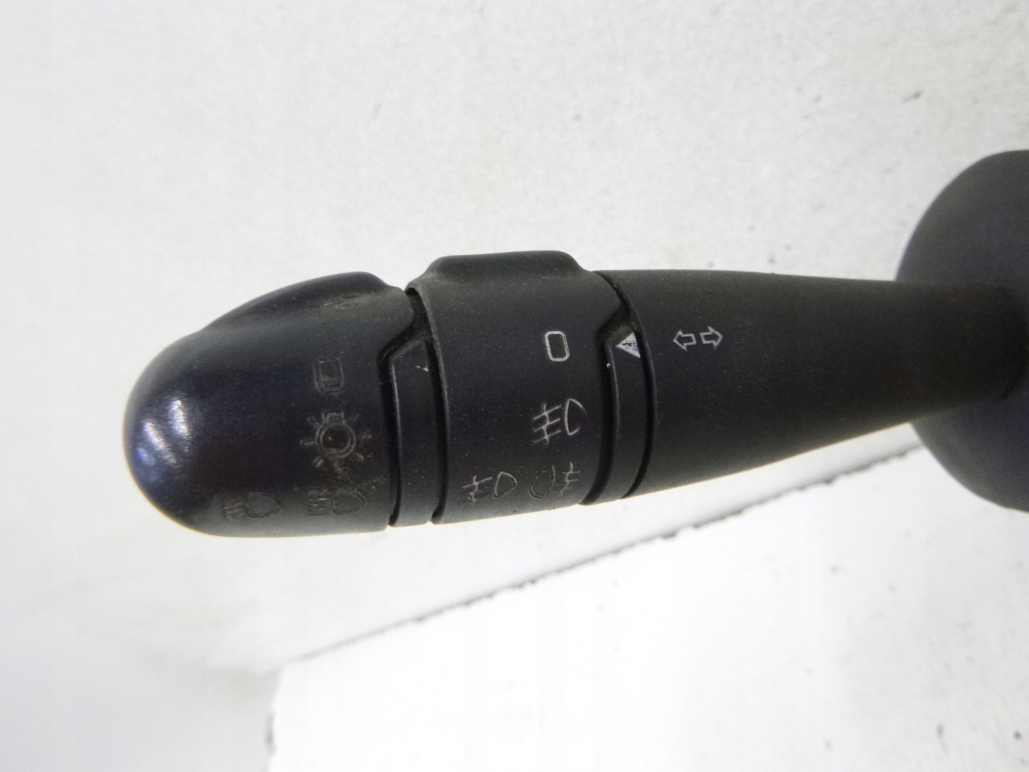 DEVIO LUCI DEVIO zespolone Renault Laguna II 2002r. 8200012245