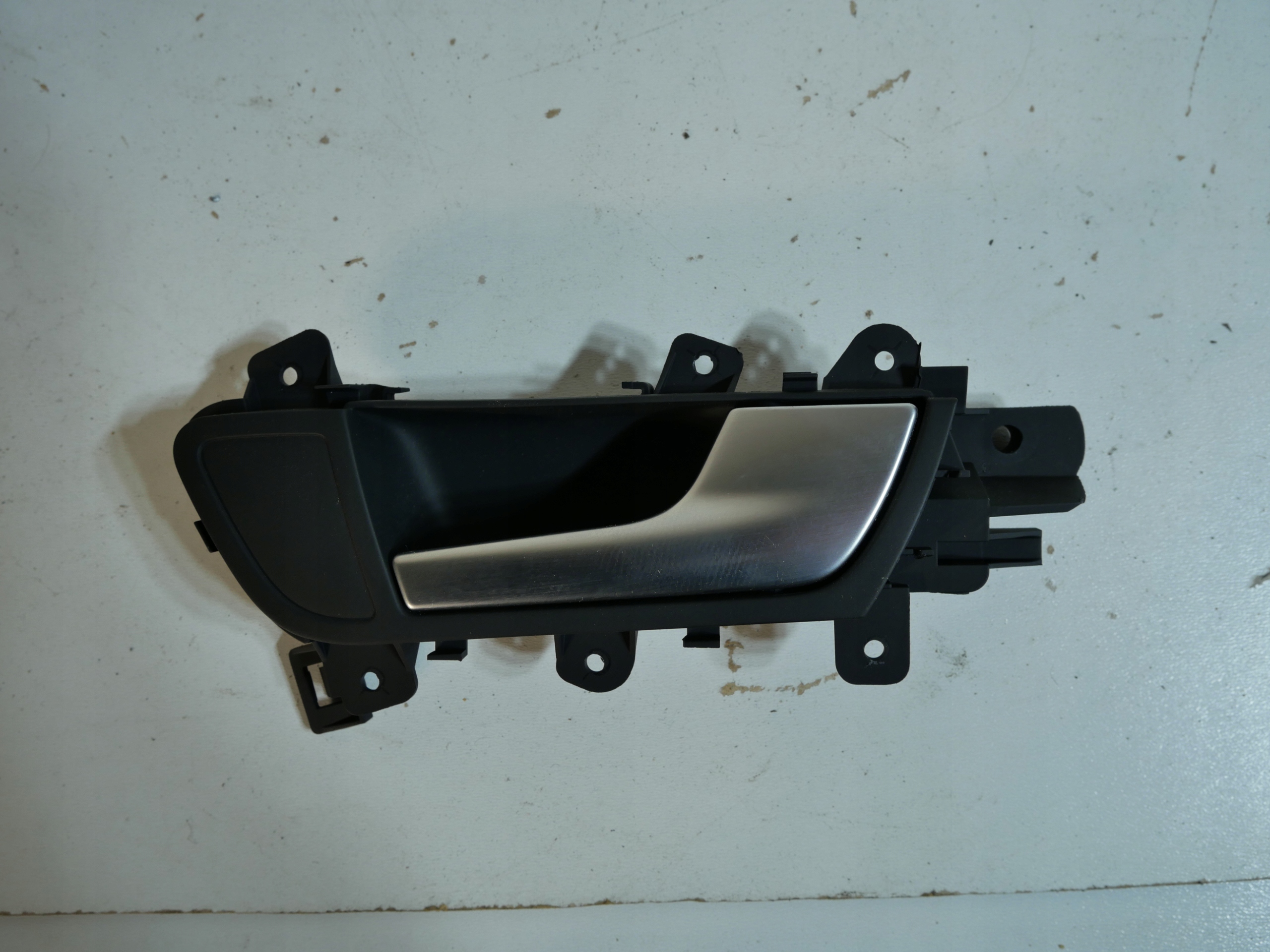 handle inner right rear part AUDI A5 8T 8K0839020