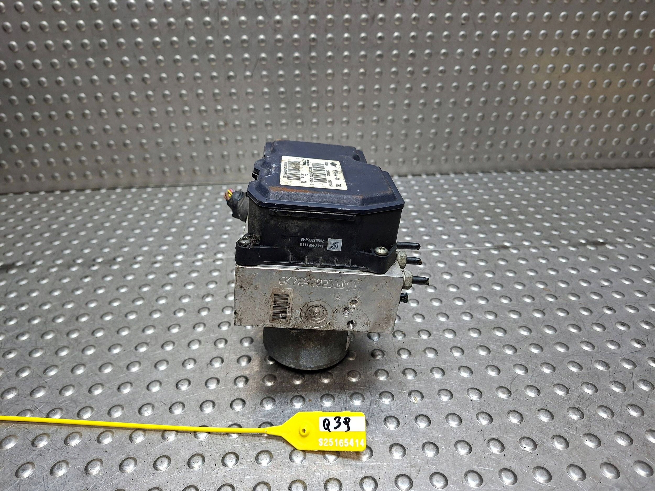 pump control unit ABS MINI COOPER R55 R56 R57 06- 6785944-02 54084946C