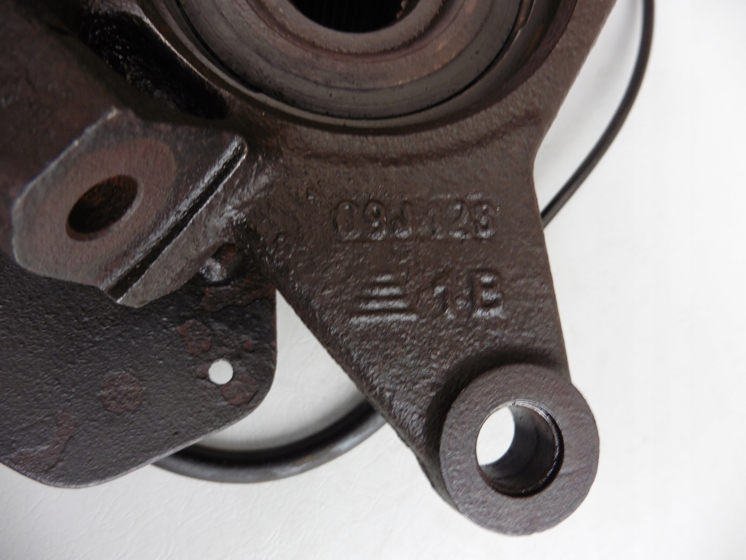 ZWROTNICA PIASTA LEWY PRZÓD FIAT SCUDO II EXPERT II JUMPY 1,6 2,0 HDI ABS Producent części Citroen OE