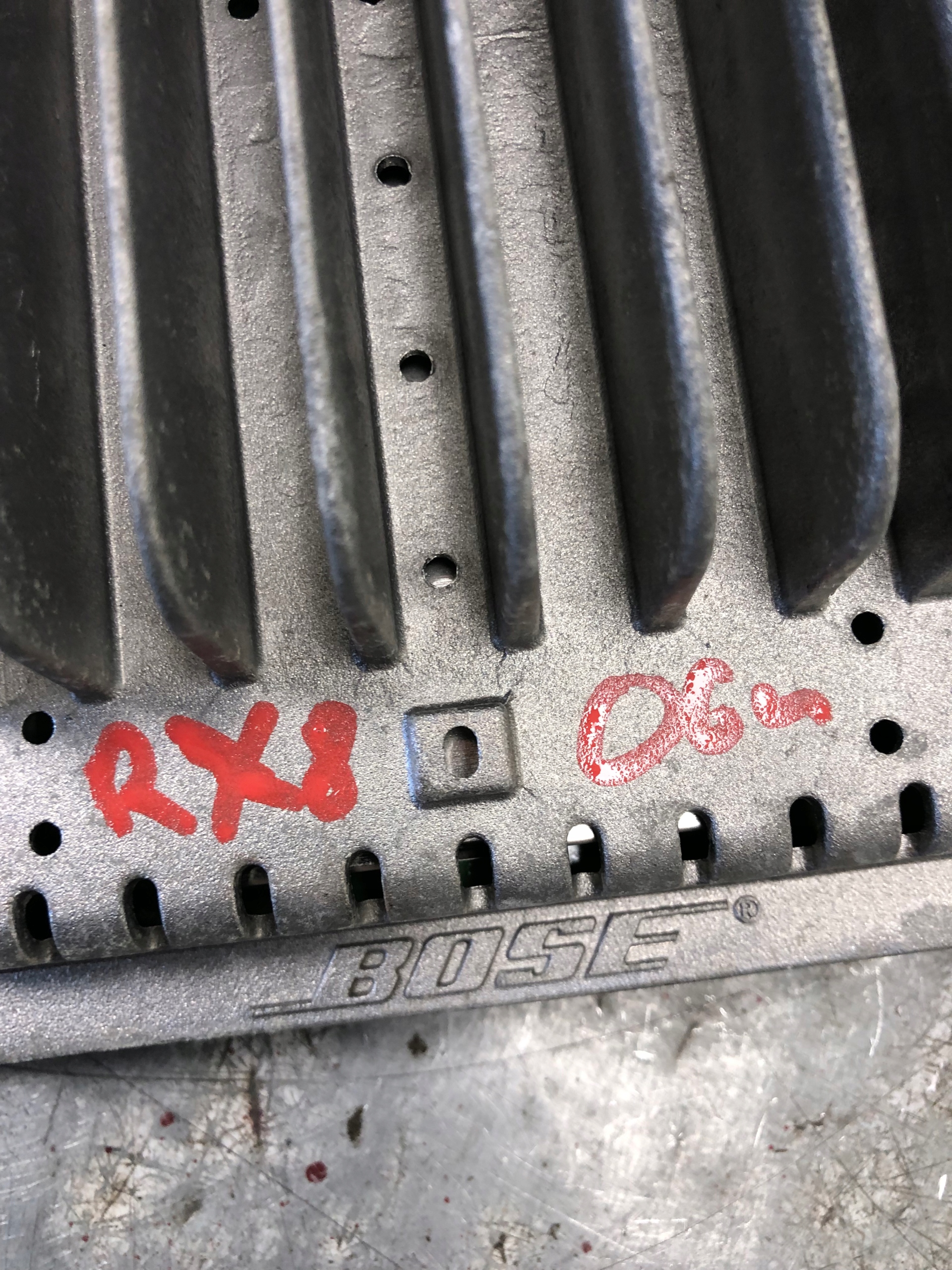 amplifier BOSE MAZDA RX-8 FE8866920