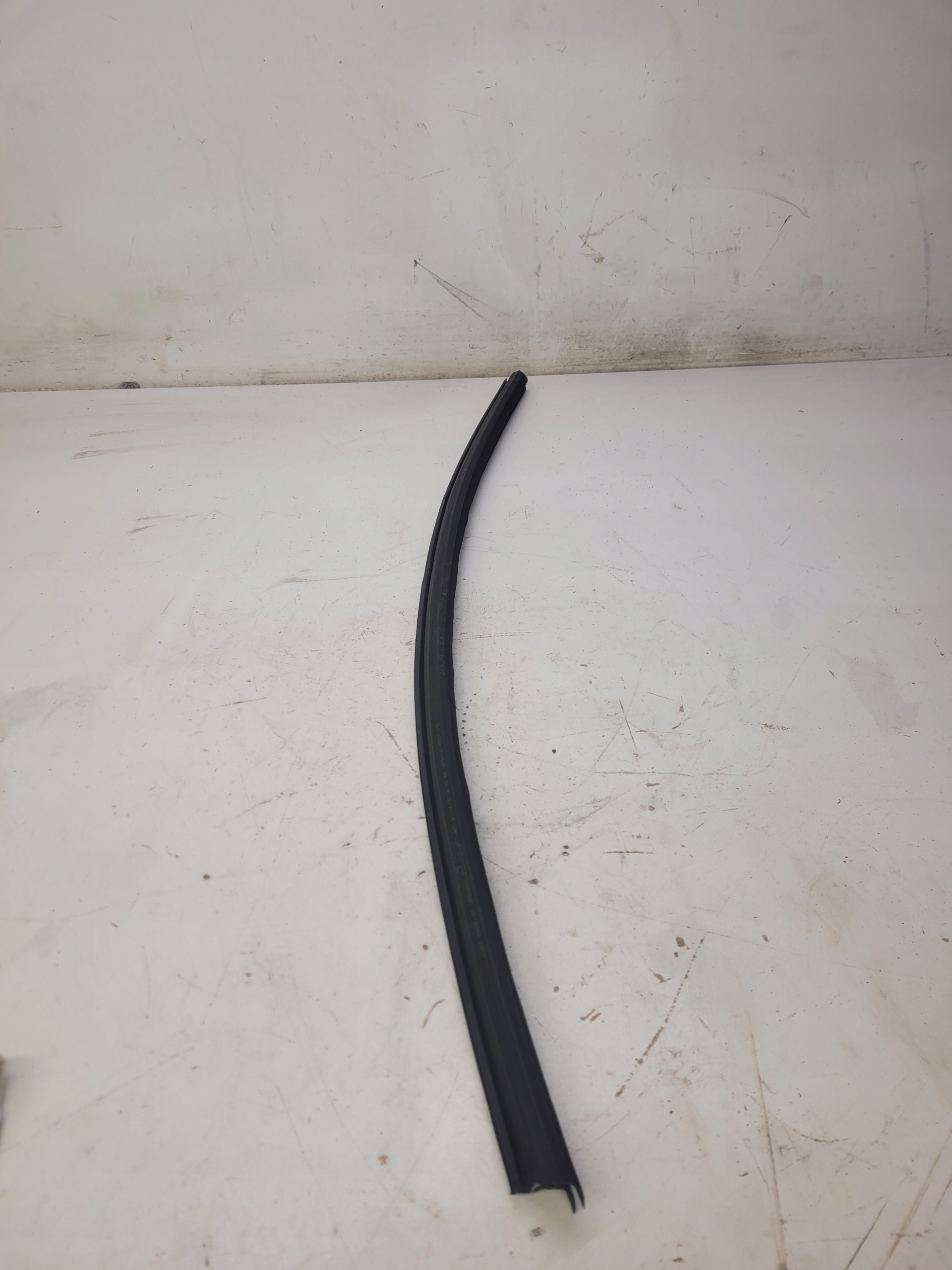 gasket door right front AUDI A4 B9 8W0837480