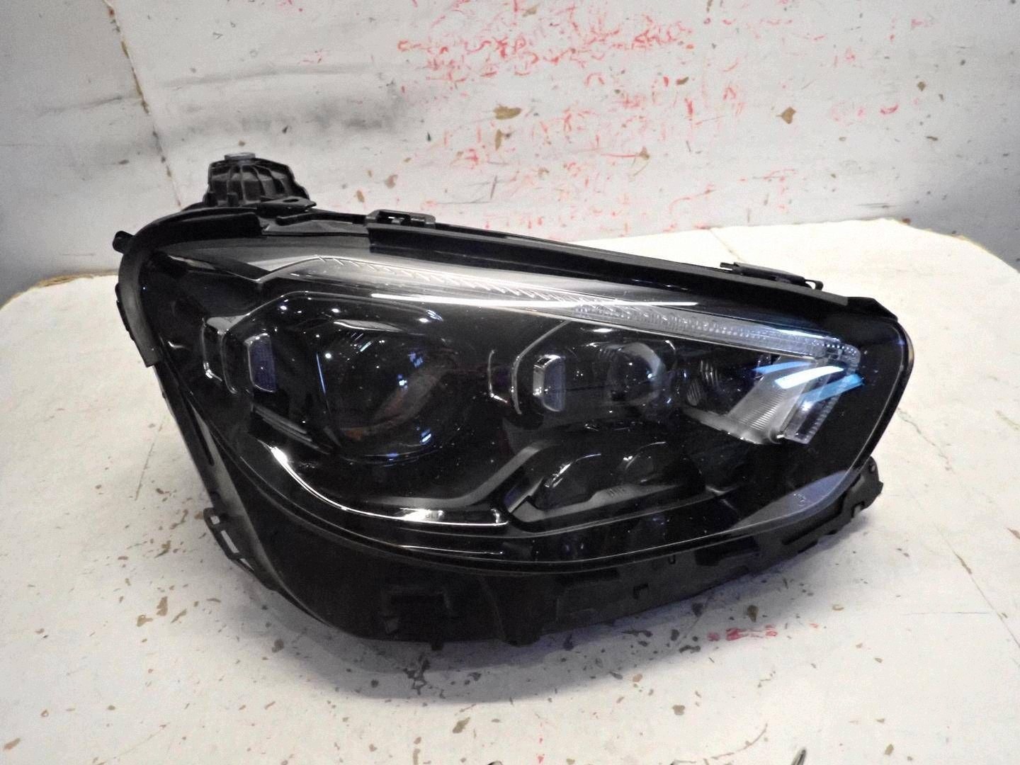 light front front right MERCEDES E-KLASA W213 LIFT 2020- A2139068409