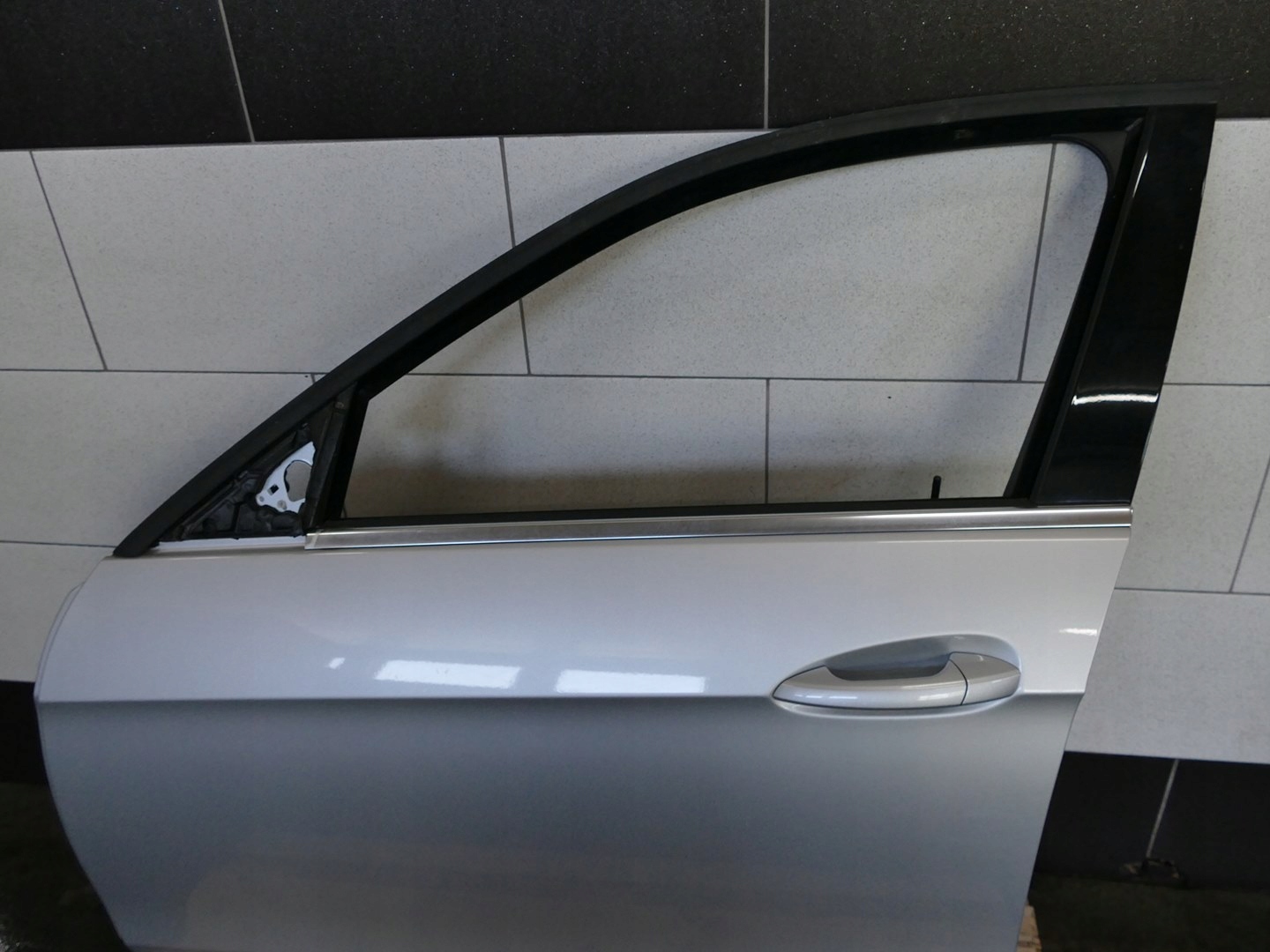 MERCEDES E W212 LIFT door left front left front 775