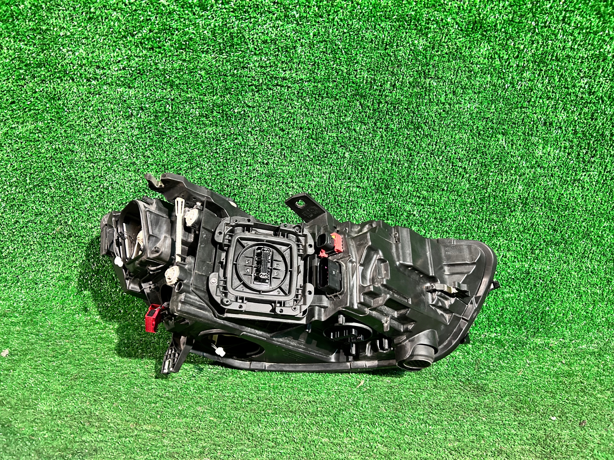 REFLEKTOR links AUDI A6 C7 LIFT MATRIX
