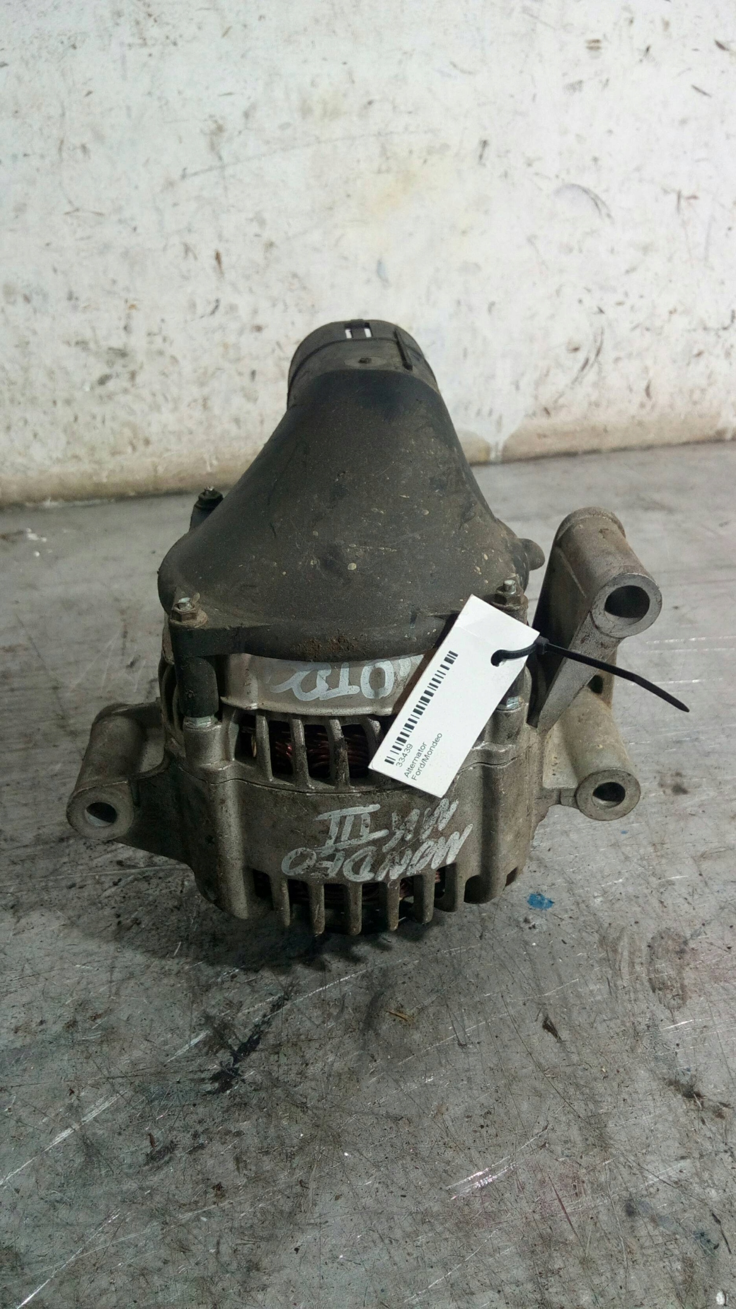 Alternator Ford Mondeo MK III 2,0 TDCI