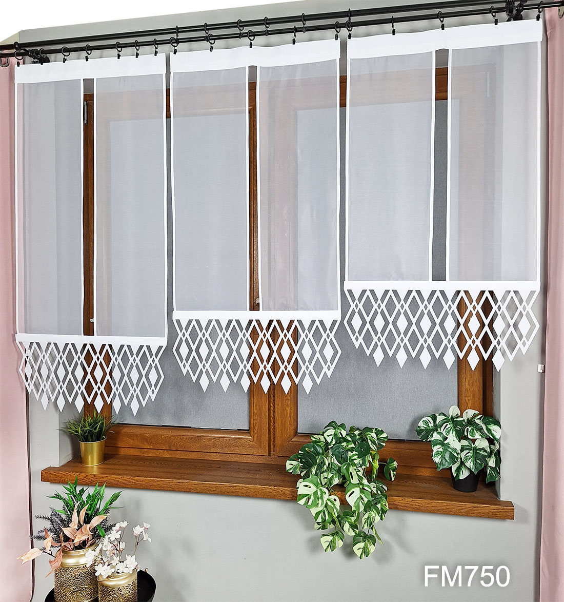Moderní panelová záclona – sada 3 panelů s prolamováním – FM750