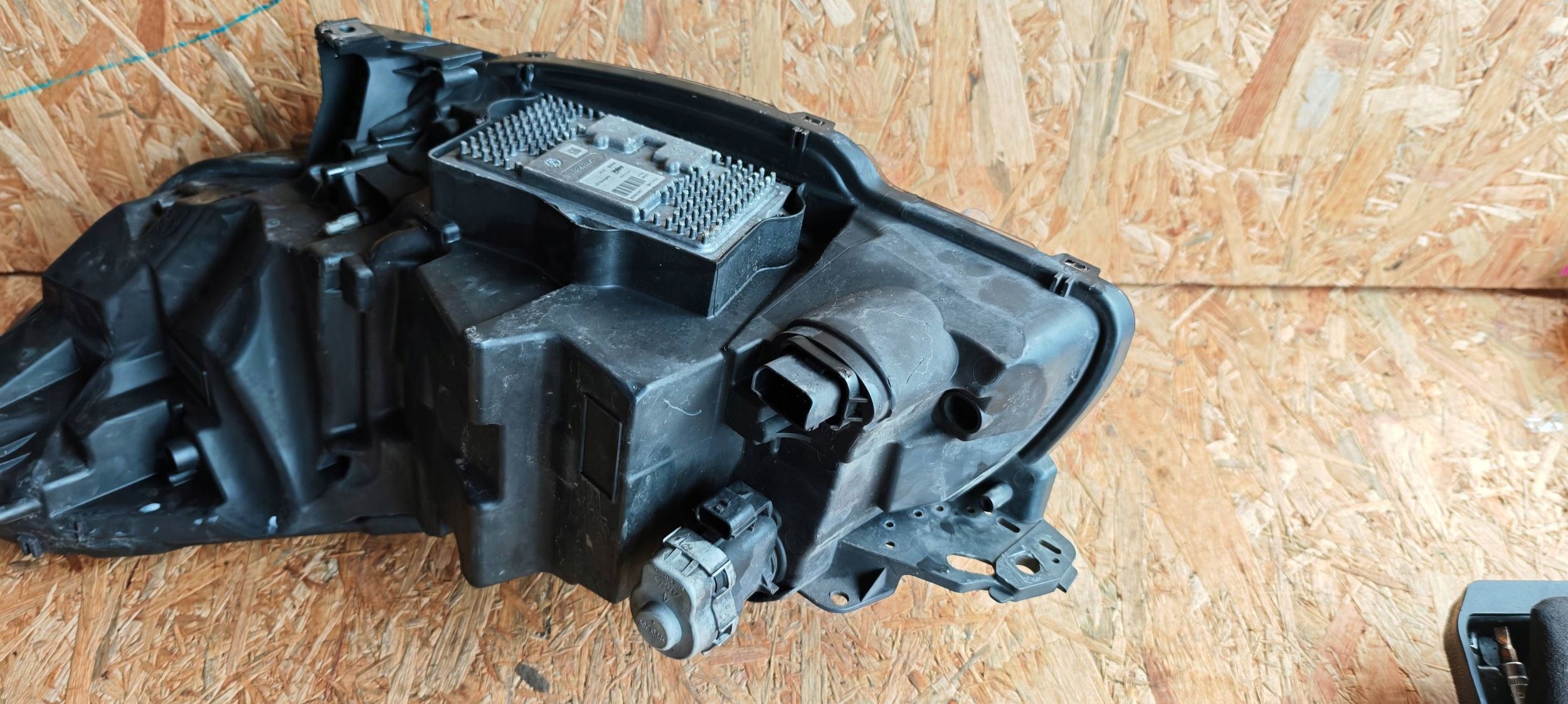Reflektor front side right Peugeot 508 9807241680