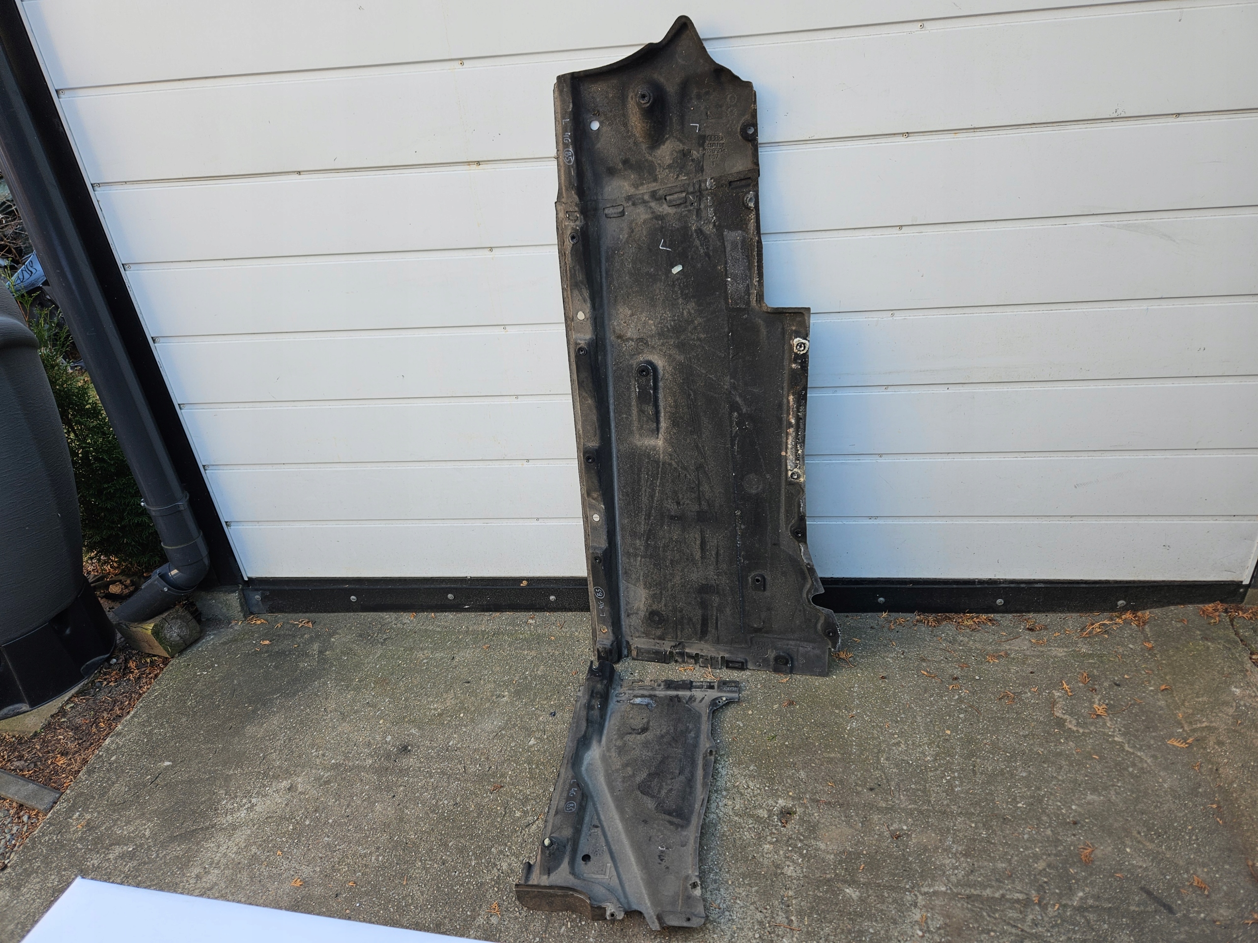 Blende Abdeckung Unterfahrschutz links Blende Abdeckung unter AUTO AUDI A6 C7 4G KOMPLET