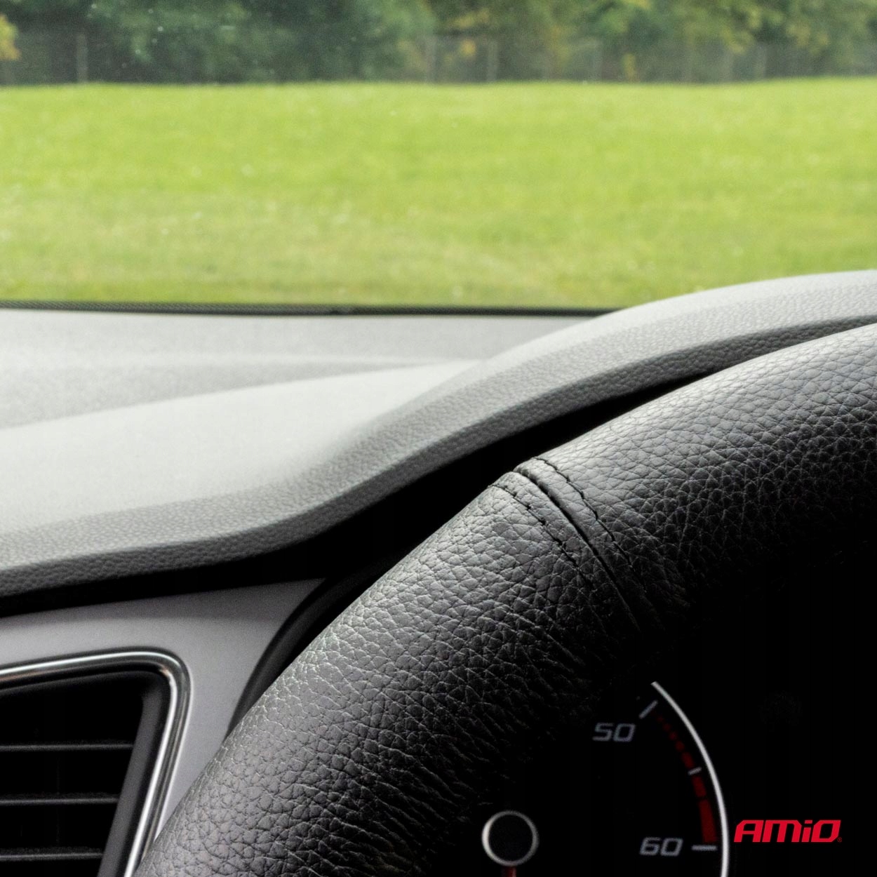 Pokrowiec skórzany nakładka na kierownicę samochodową S 35-37cm AMIO Waga produktu z opakowaniem jednostkowym 0.3 kg