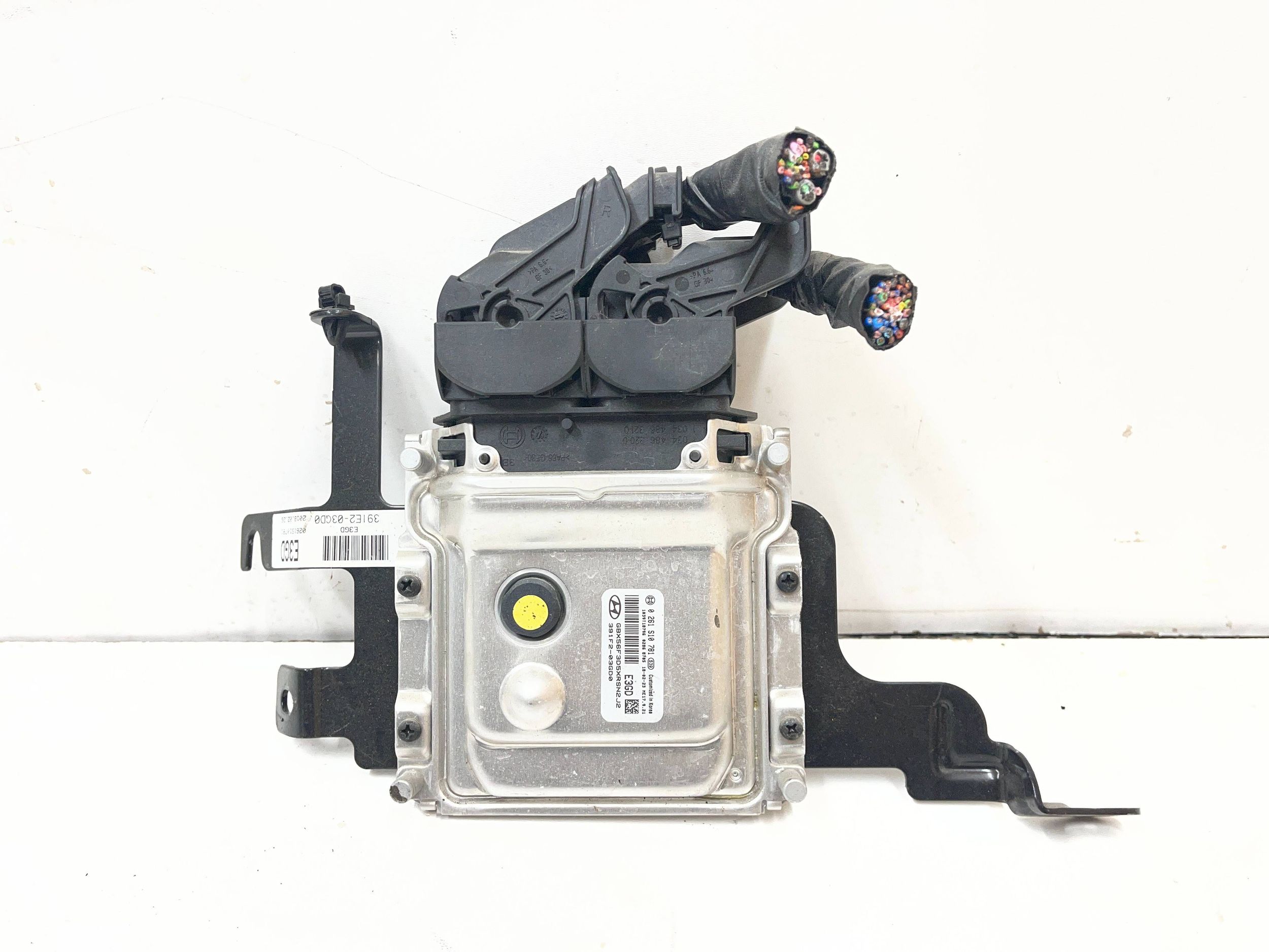 control unit computer of the engine HYUNDAI I20 2 II 14- 1.2 391F203GD0