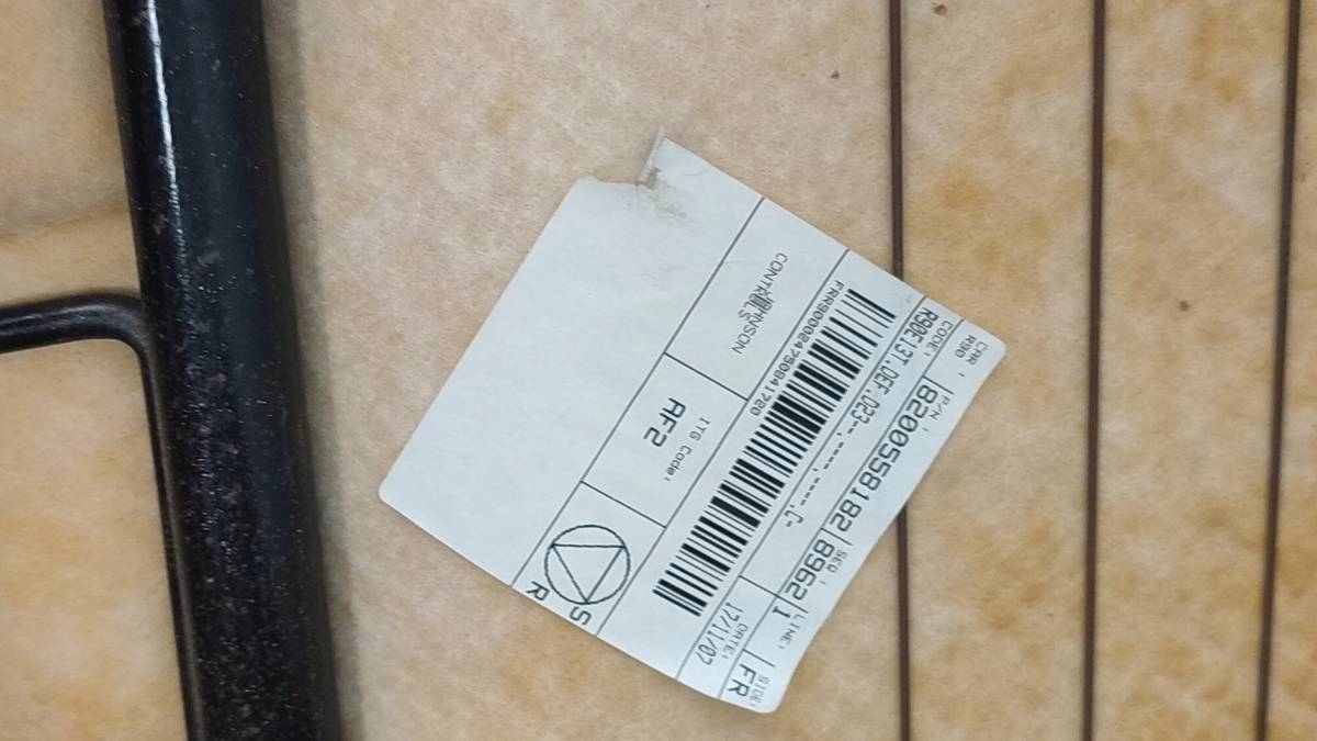 кресло правый передний пассажира Dacia LOGAN и европа