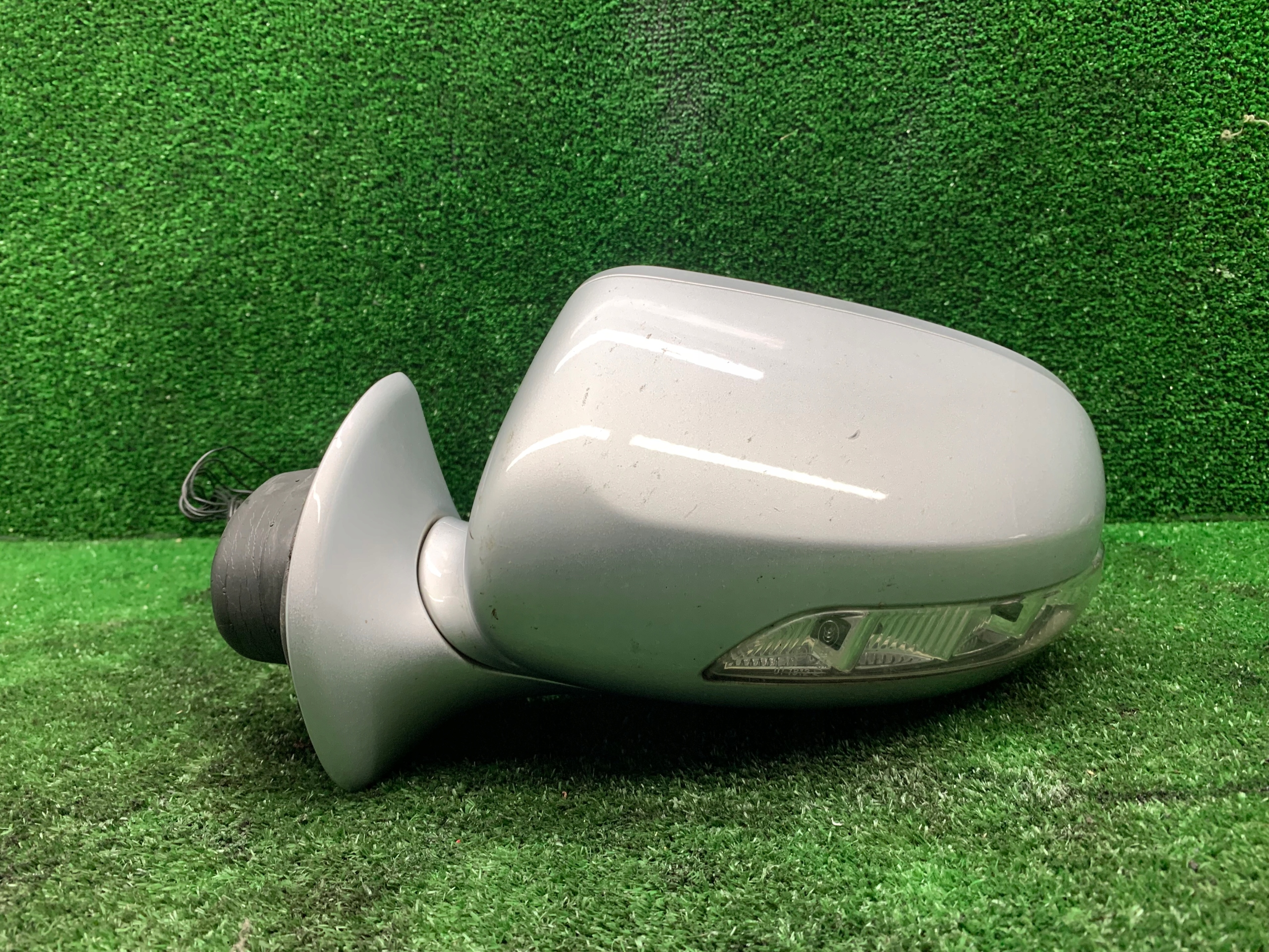 LUSTERKO LEWE 9 PIN MERCEDES W211 E KLASA LIFT 775U 775 EUROPA