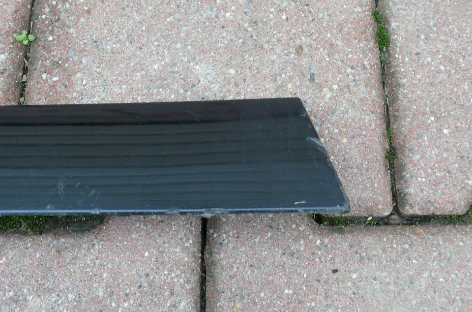 moulding lower door left front AUDI A6 C6 04-08r. 4F0853959B LZ9Y