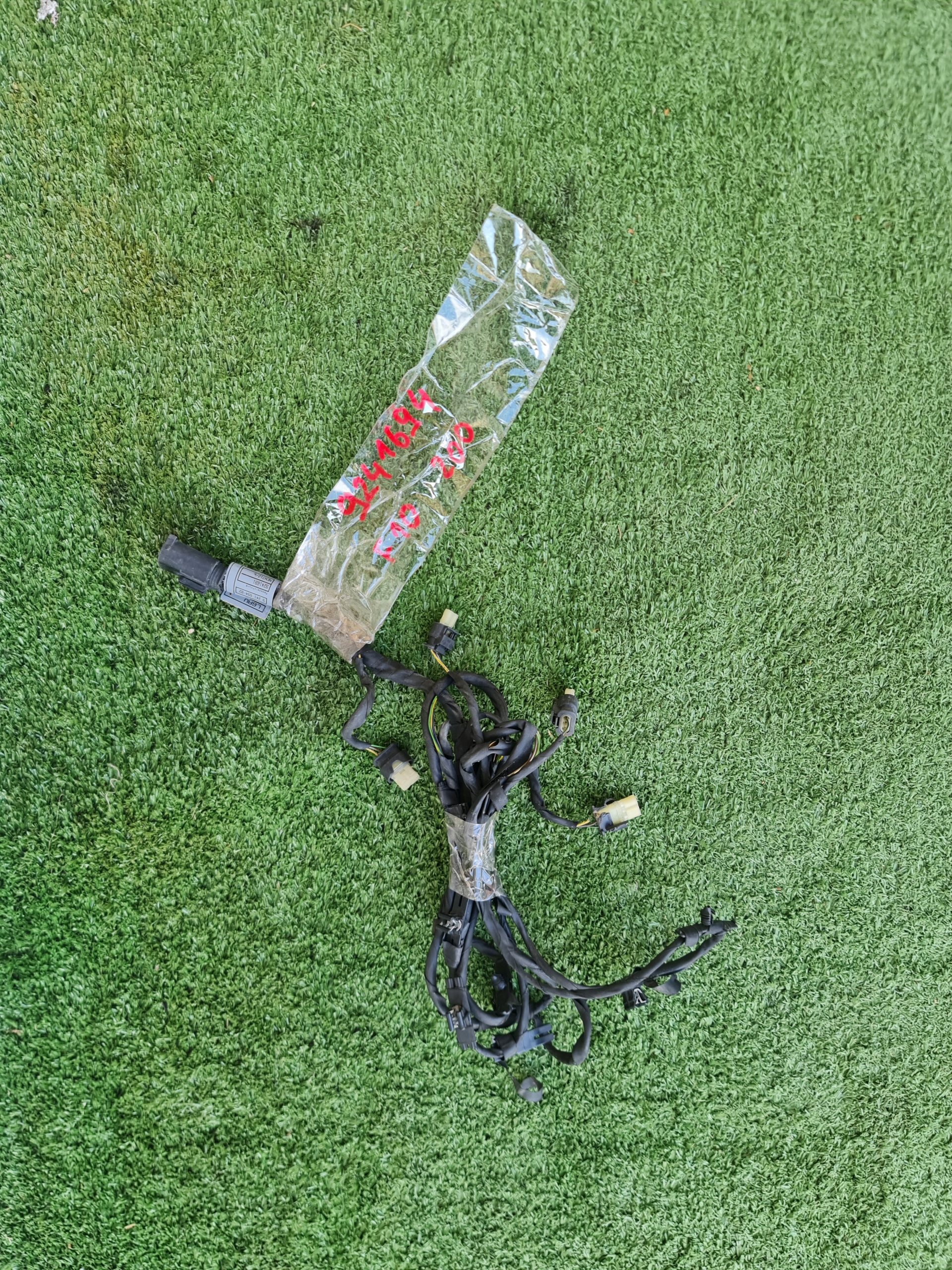 Установка PDC BMW 5 F10 9241694