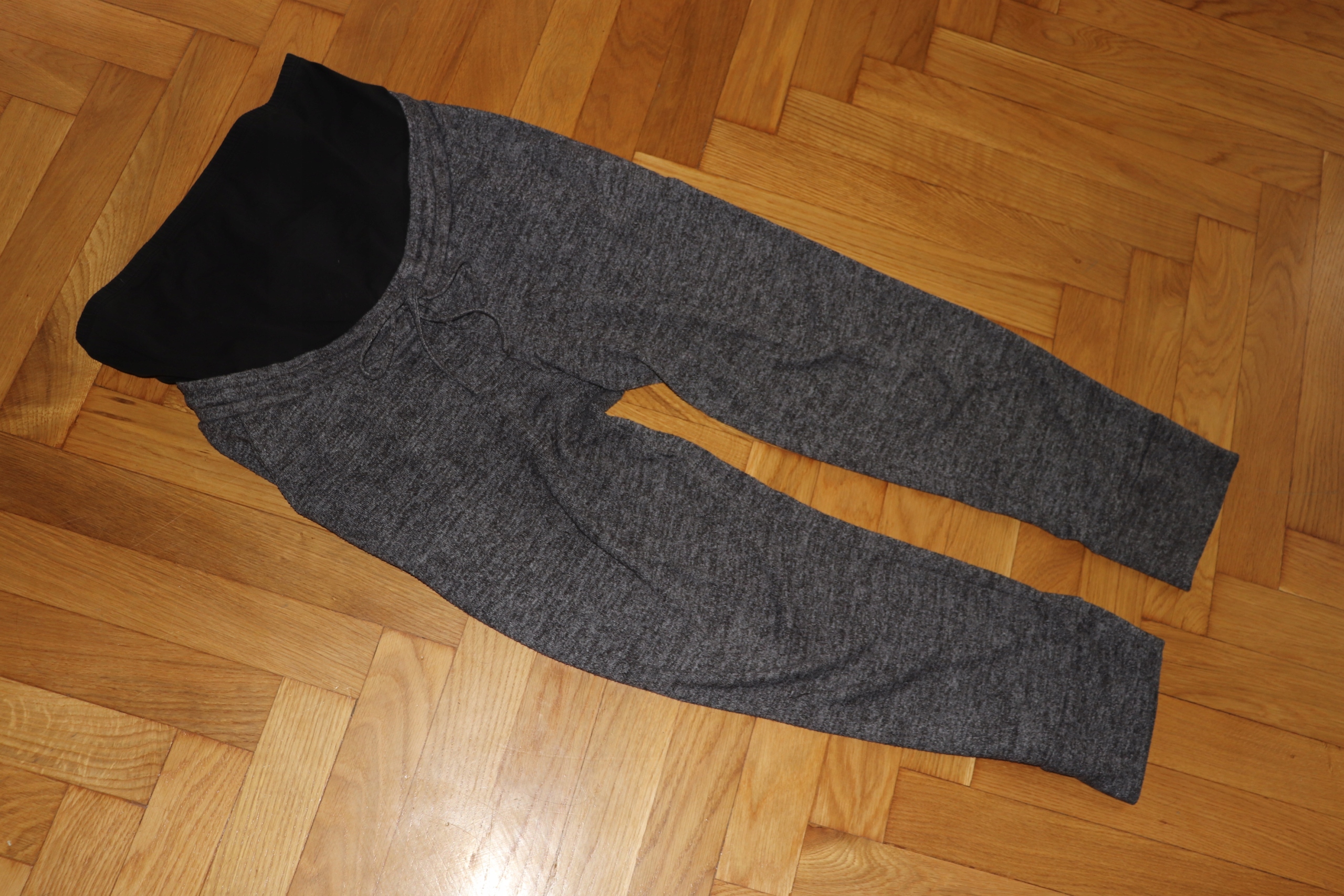 H&M MAMA_SPODNIE DRESOWE CIĄŻA_CIĄŻÓWKI_42_ Marka H&M