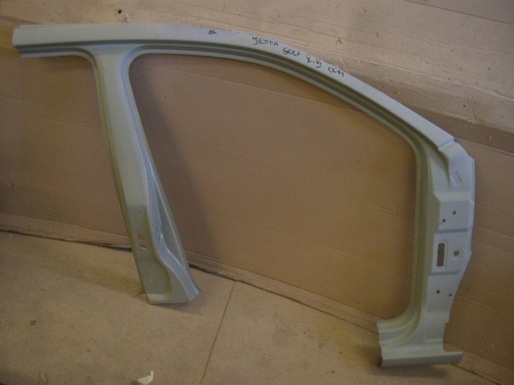 VW JETTA РАМКА ПЕРЕДНЯ ПРАВА СТІЙКА