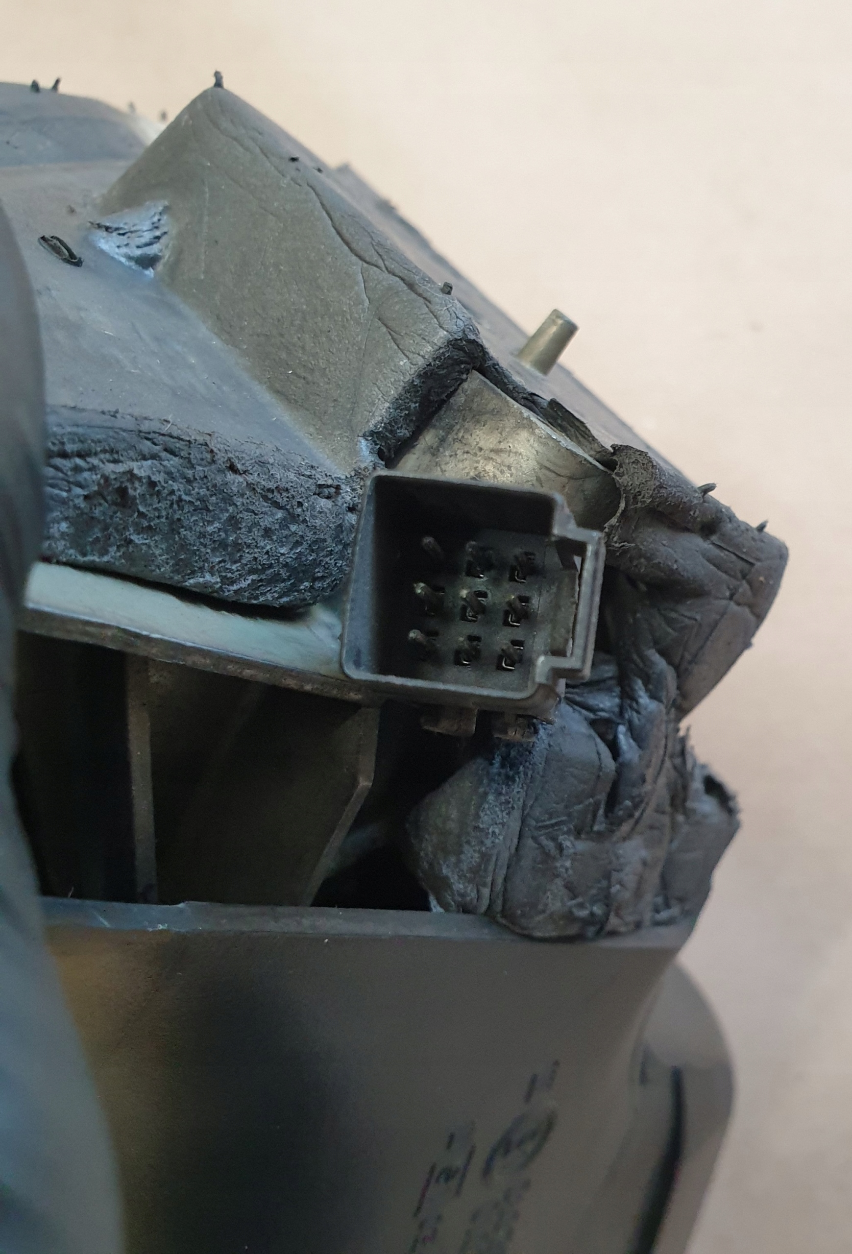 зеркало правое opel OMEGA b 9 пин 1999'