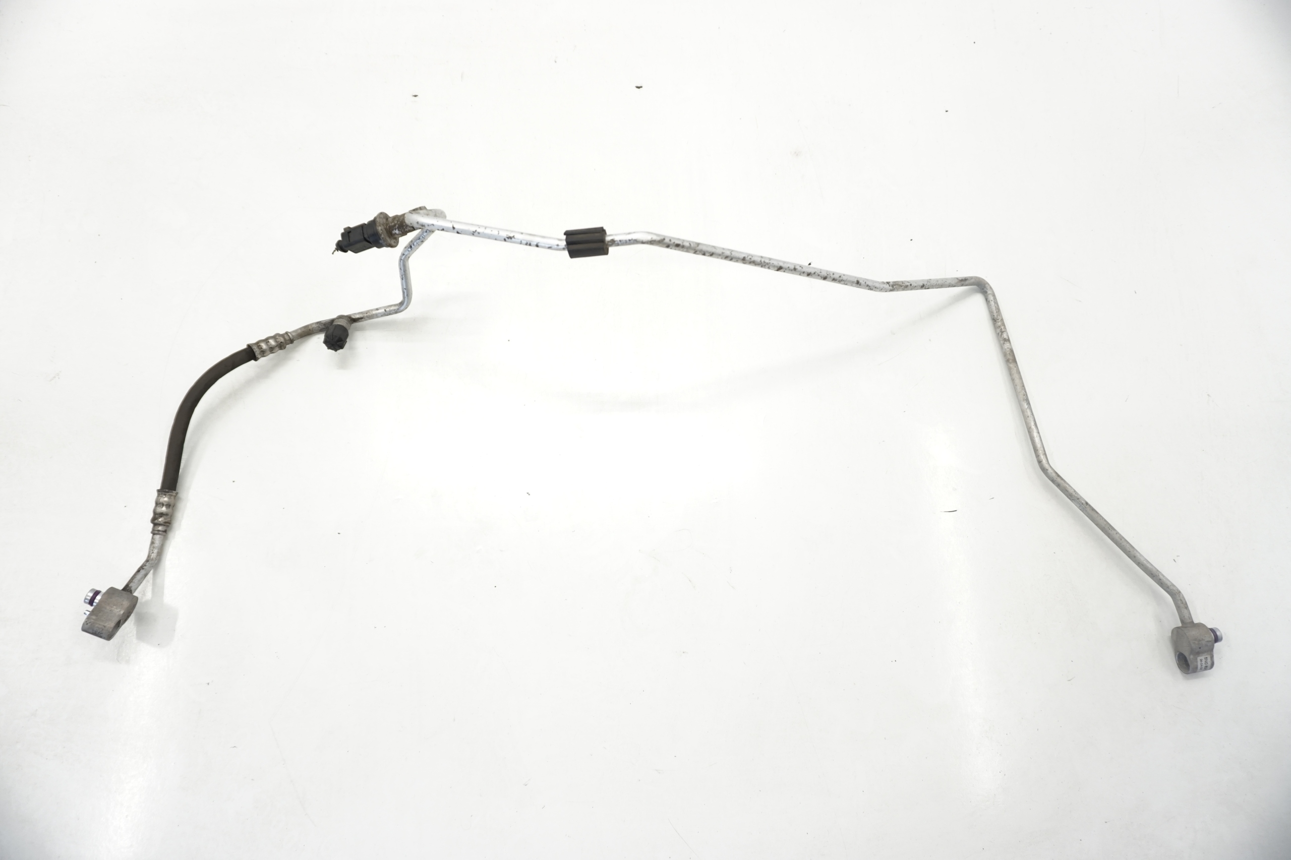 5N0820741B - VW TIGUAN 5N КОНДИЦИОНЕР КАБЕЛЬ 2.0 TDI