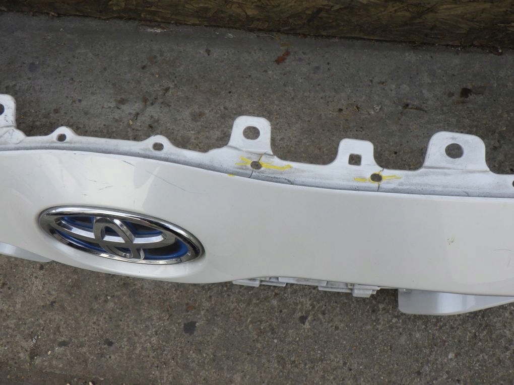 TOYOTA YARIS 4 IV P21 2020- Frontstoßstange