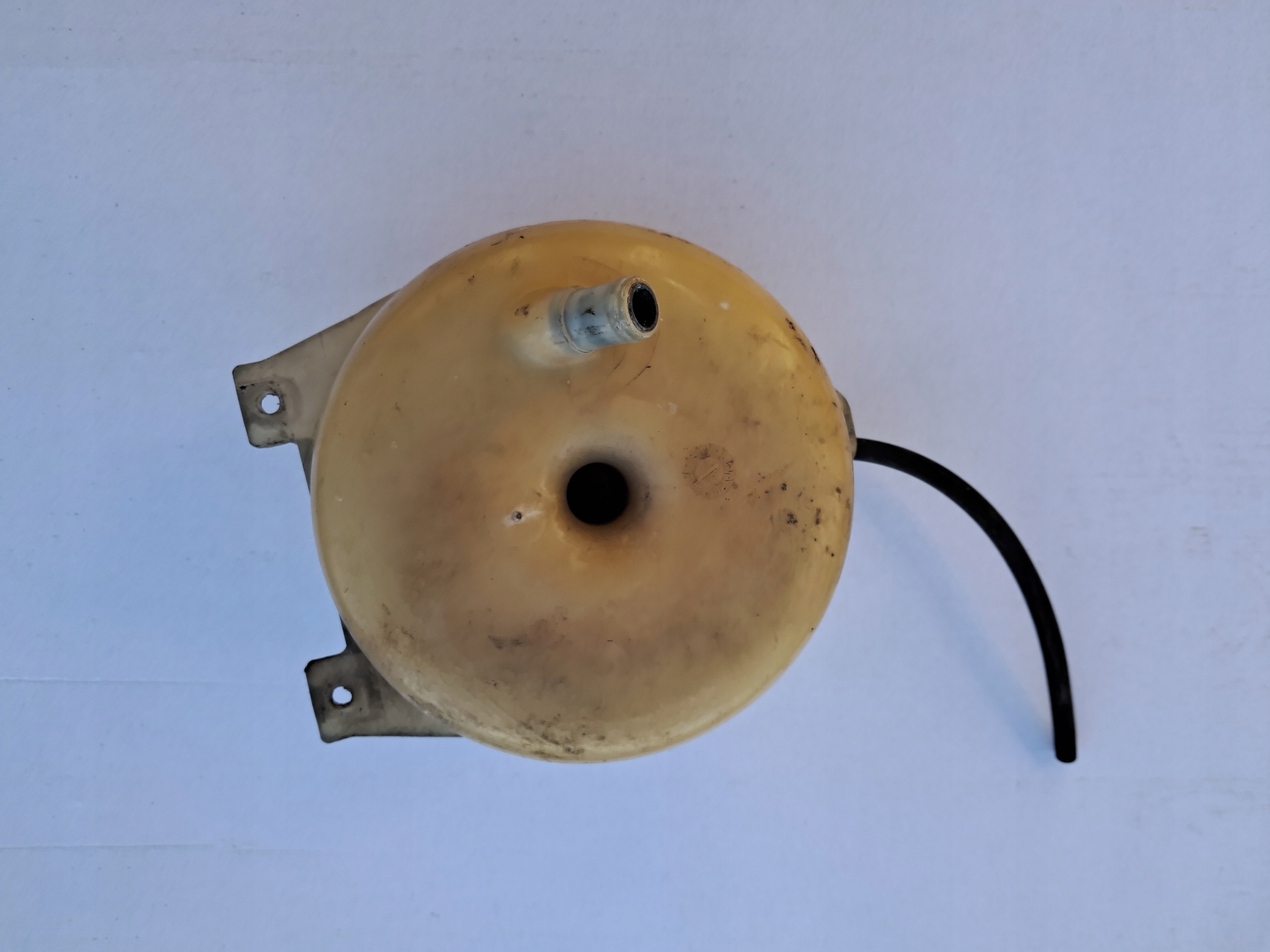 Scheibenwaschbehälter MERCEDES 107 SL SLC 1075000149