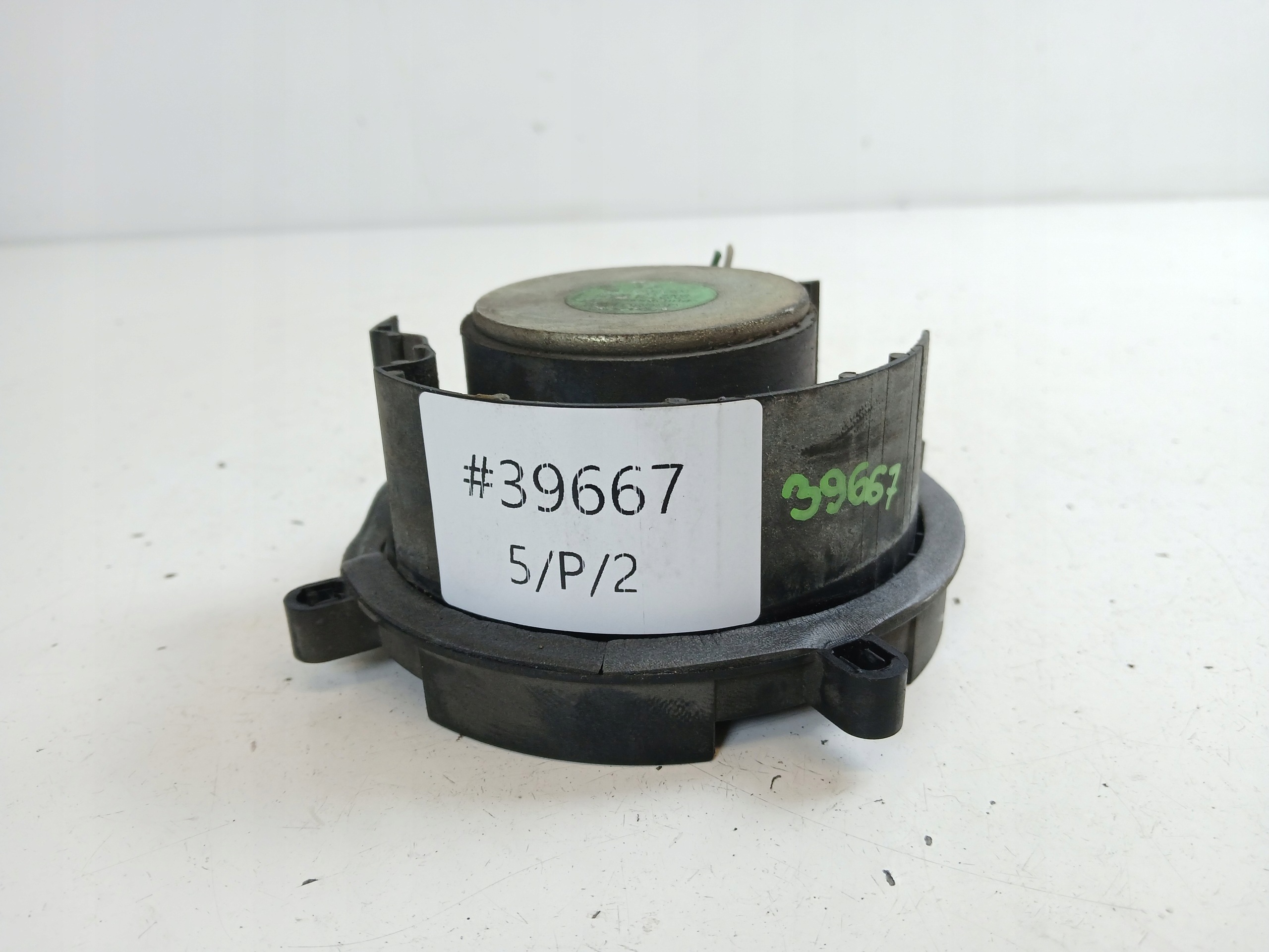 VOLVO V40 S40 and speaker door 30630156
