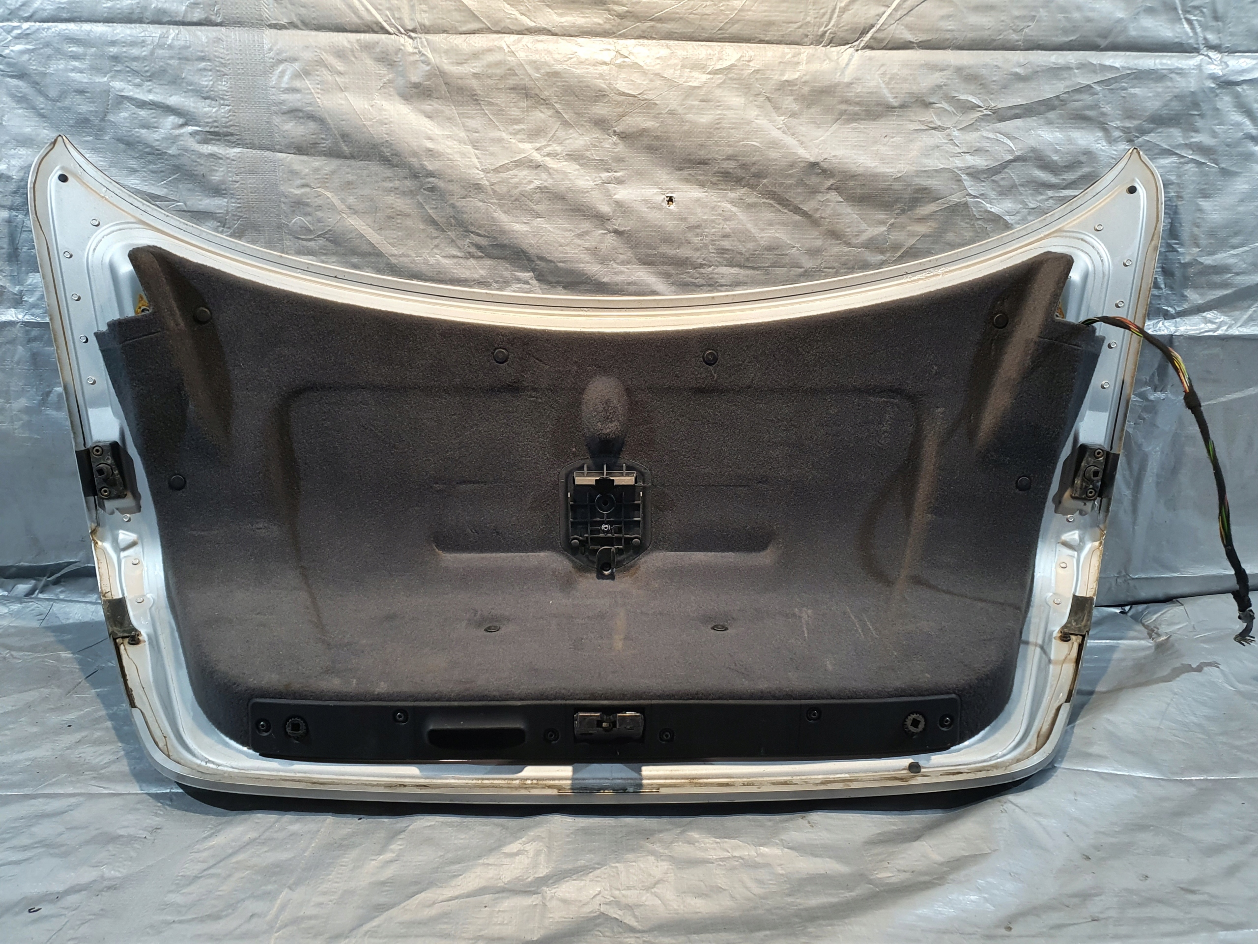 trunk door boot MERCEDES W211 K:744 03r.
