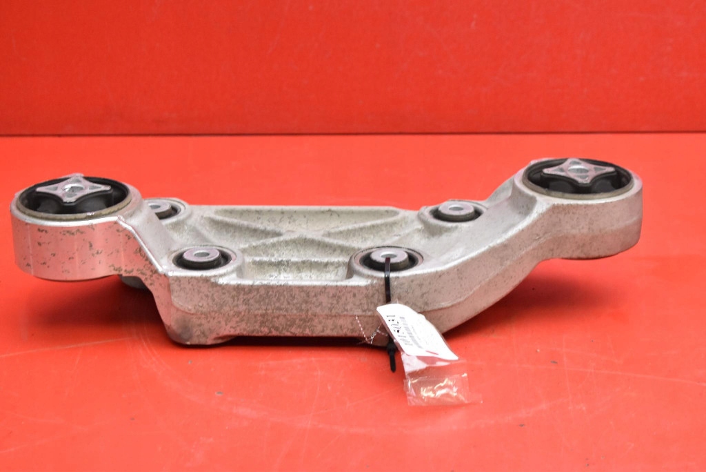 holder engine mount of the front TESLA MODEL S PERFORMANCE 772 KM 12-20