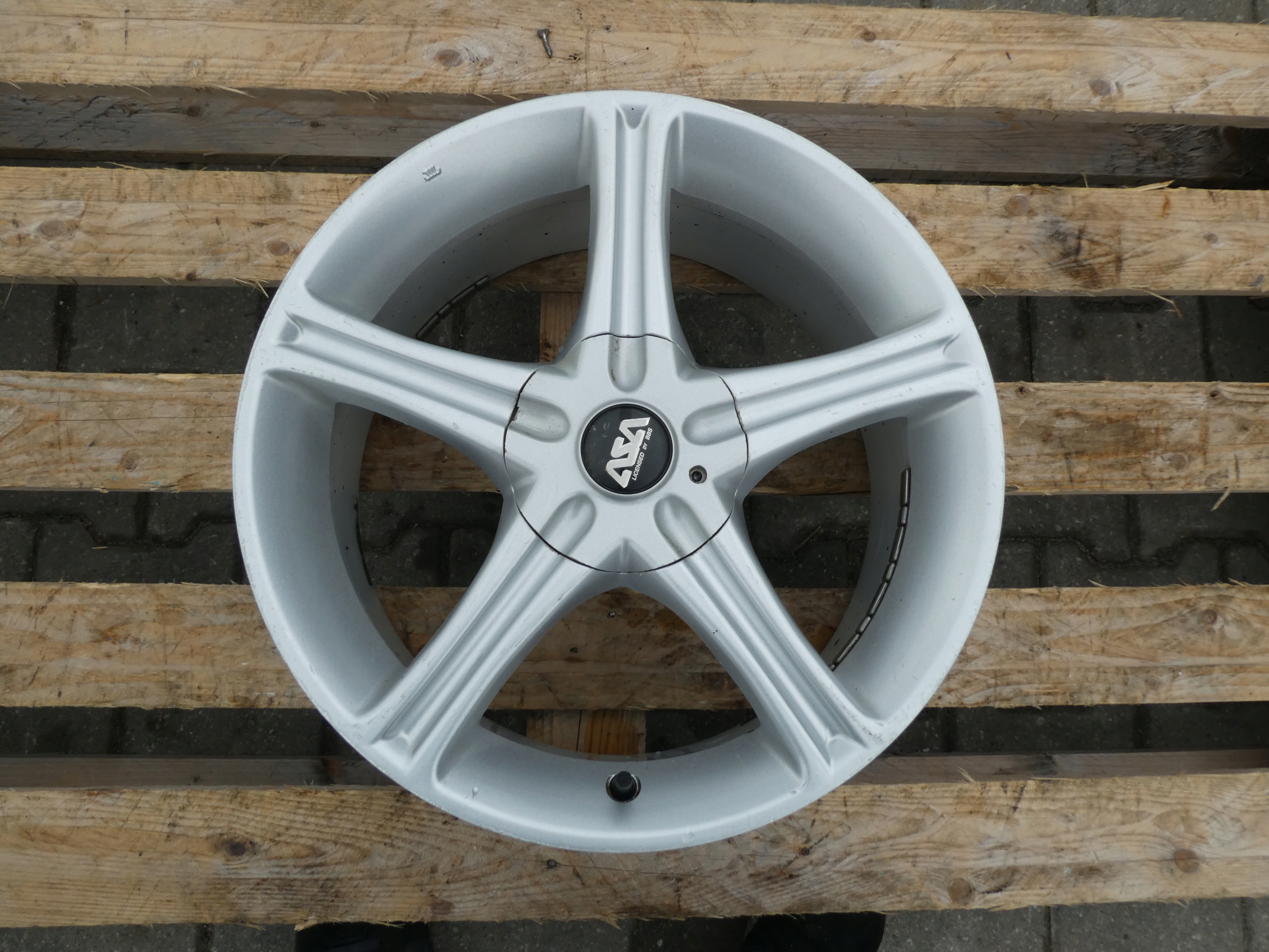 LICENSED By BBS ASA REVOLUTION18インチ LICENSED By BBS ASA REVOLUTION18インチ LICENSED By BBS ASA