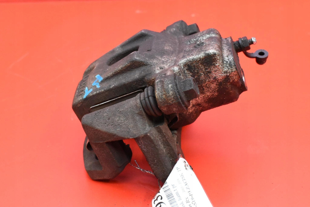 caliper brake right front LEXUS RX 2 II 400H 3.3 V6 233 KM 03-06