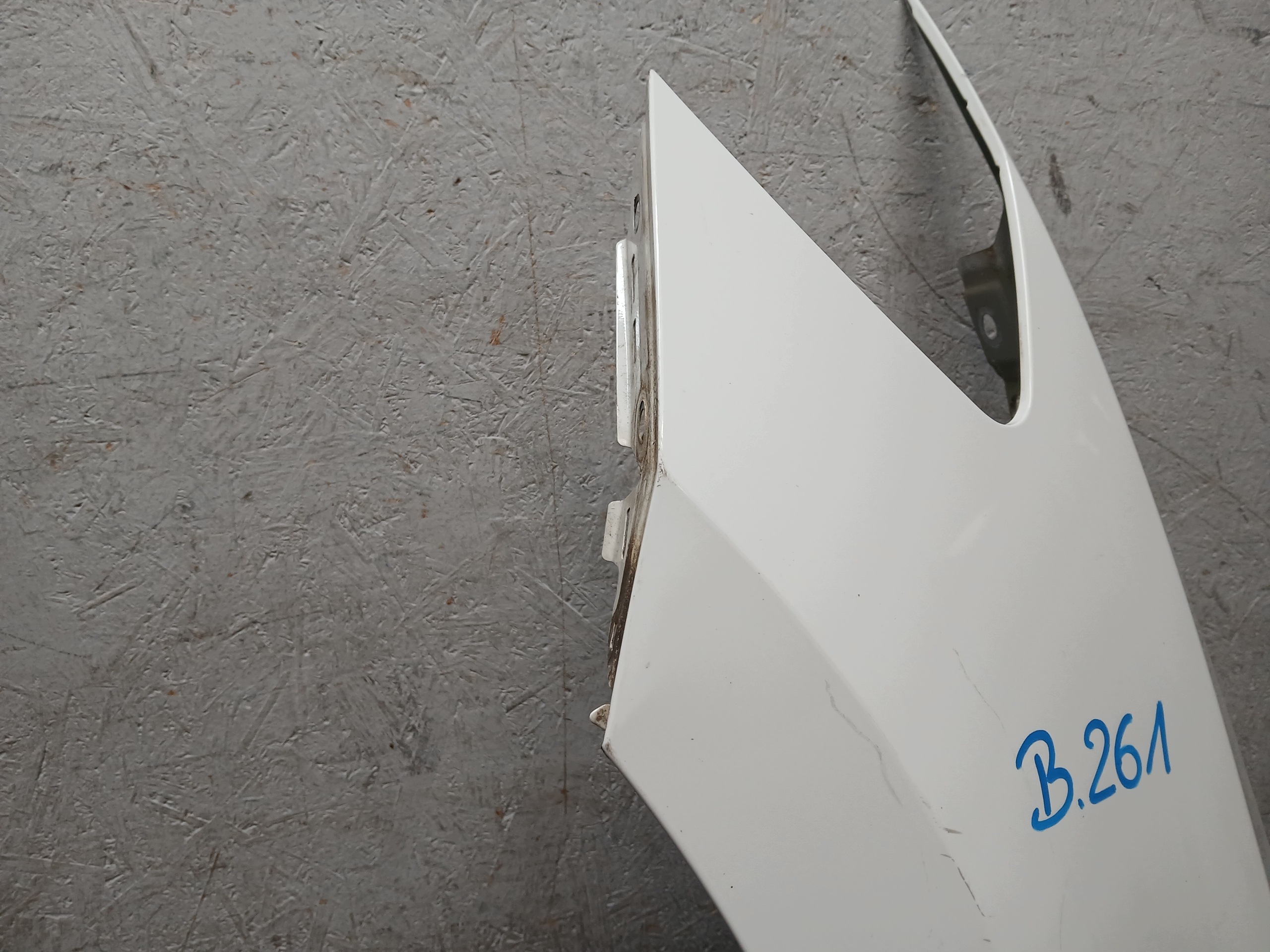 fender front left VW TOURAN 5TA II 2 15