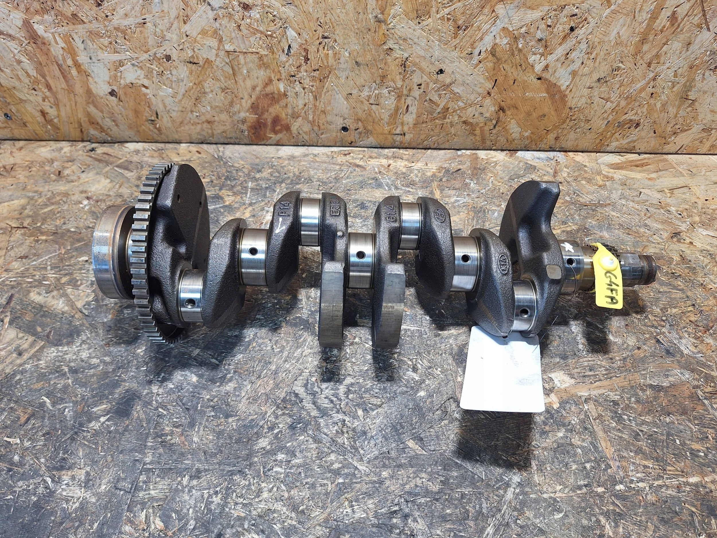 crank HYUNDAI ix20 VENGA 1.4 16V G4FA NOMINAL