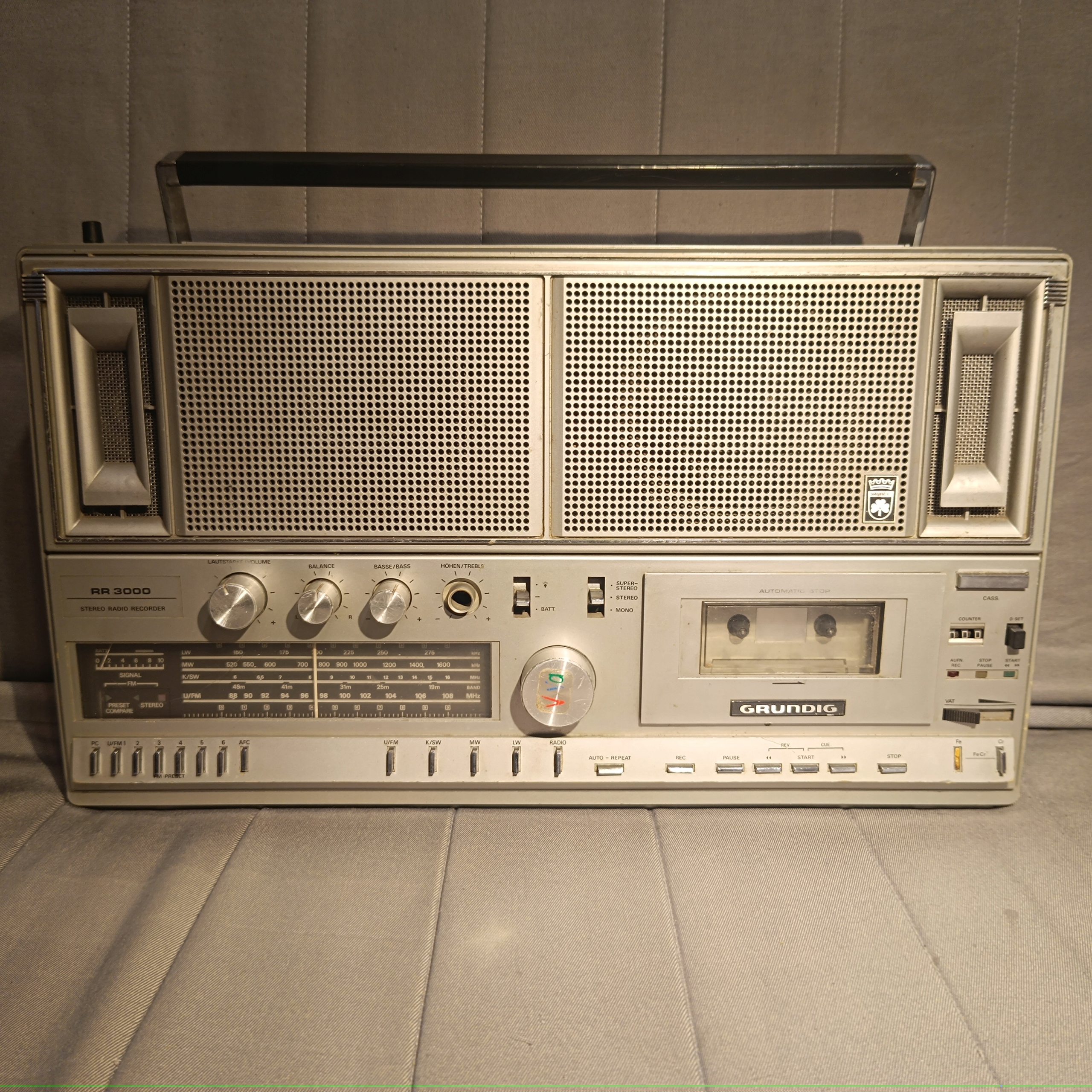 Radiomagnetofon Grundig RR 3000