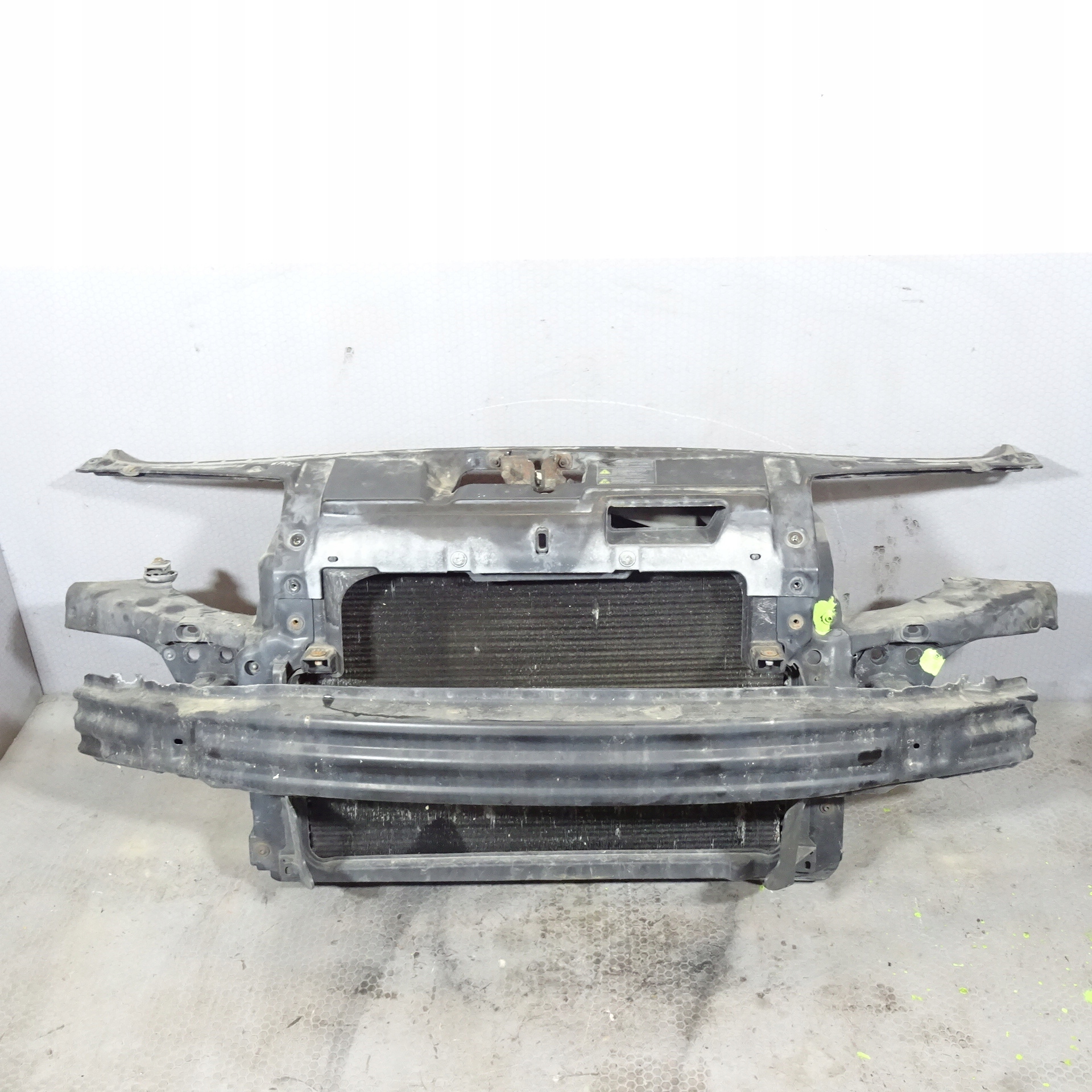 SKODA FABIA and 1.9SDI support panel for radiators radiator