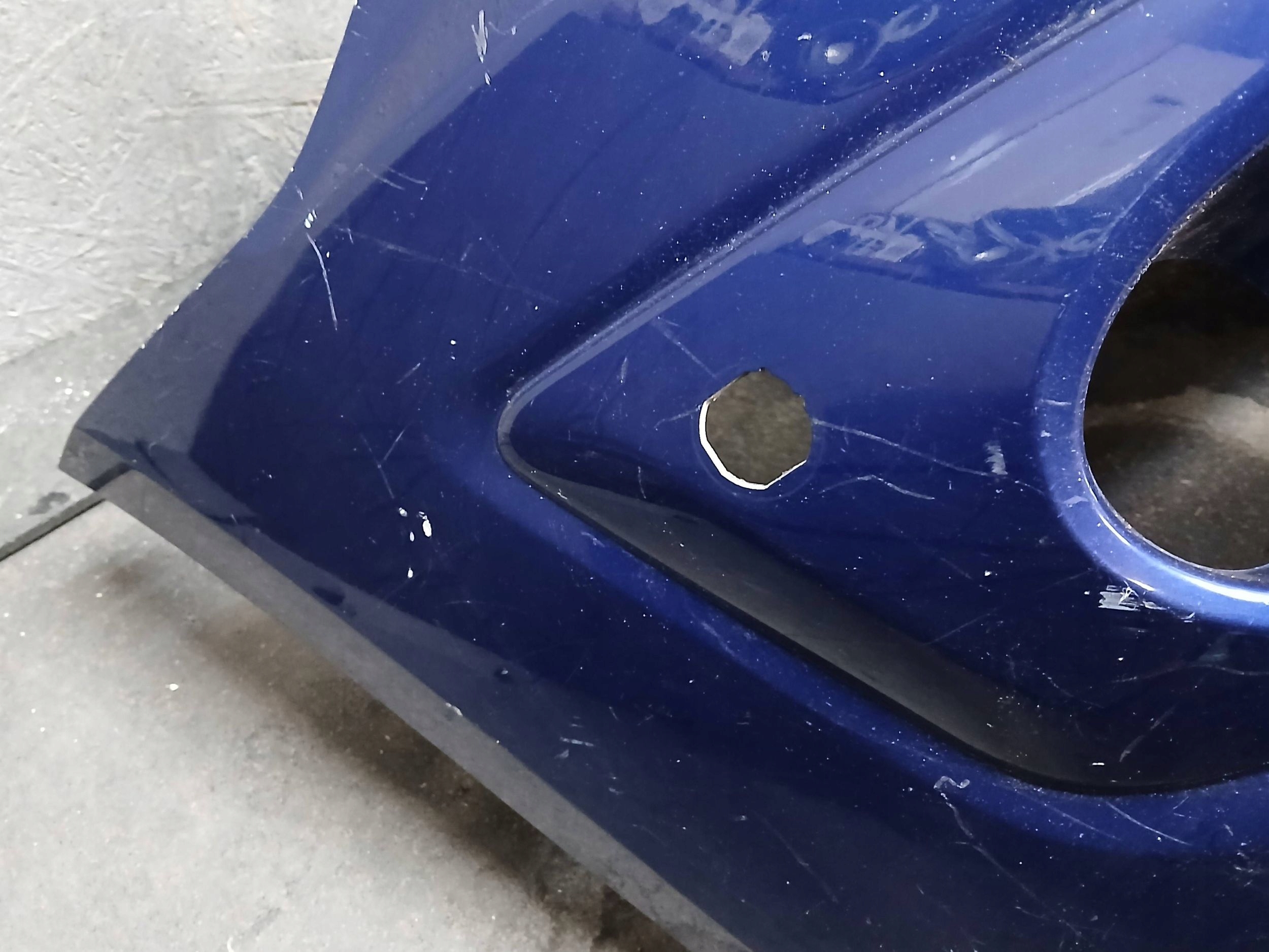 nárazník předek FORD CONNECT MK1 13