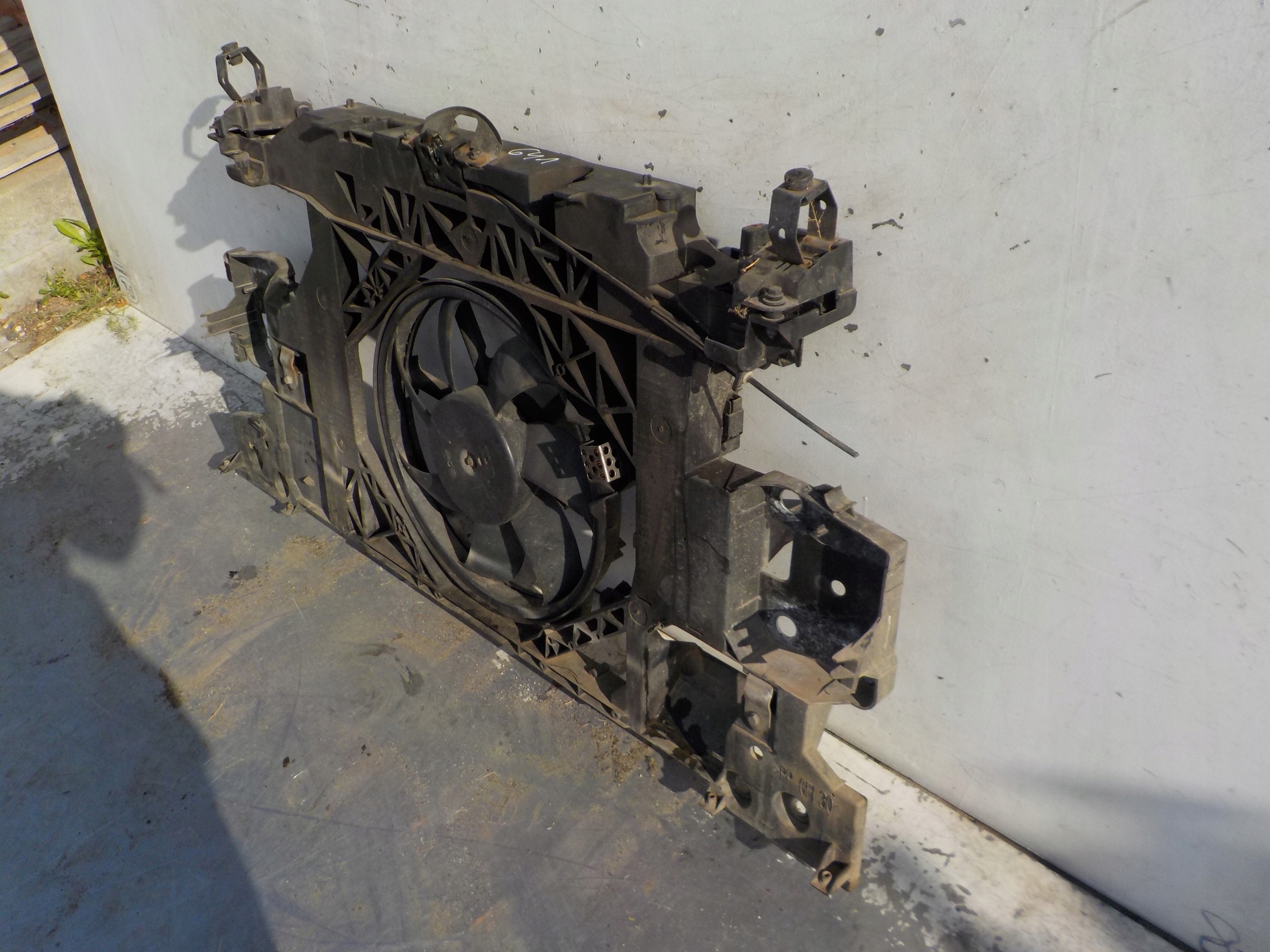 641 RENAULT SCENIC III support panel for radiators pillar iron