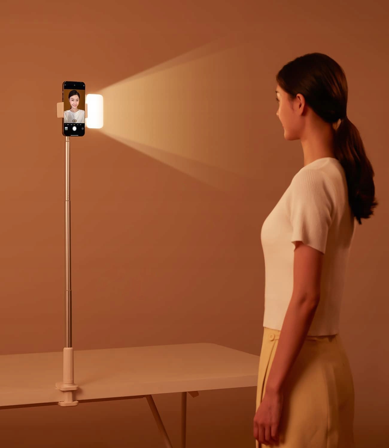 YAYUSI Stojak Na Telefon Z Ringiem LED Do Nagrywania Wideo Na Żywo — miniatura 4