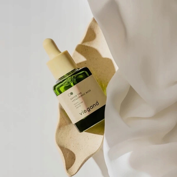 Korejské zklidňující sérum se zeleným čajem viegano Hyaluronic Acid Serum