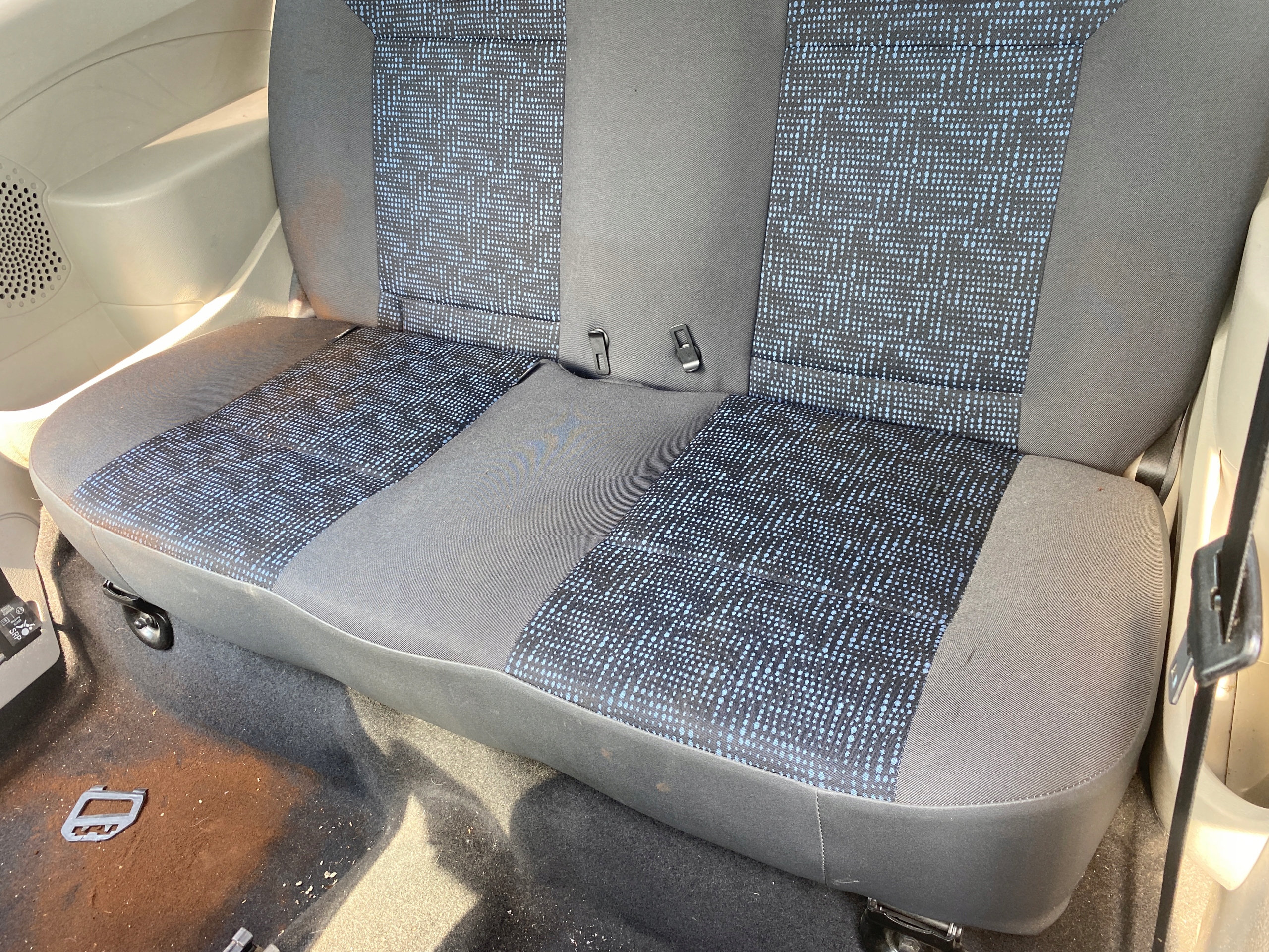 Sitz hinten heck Renault Twingo 2 II 07-14