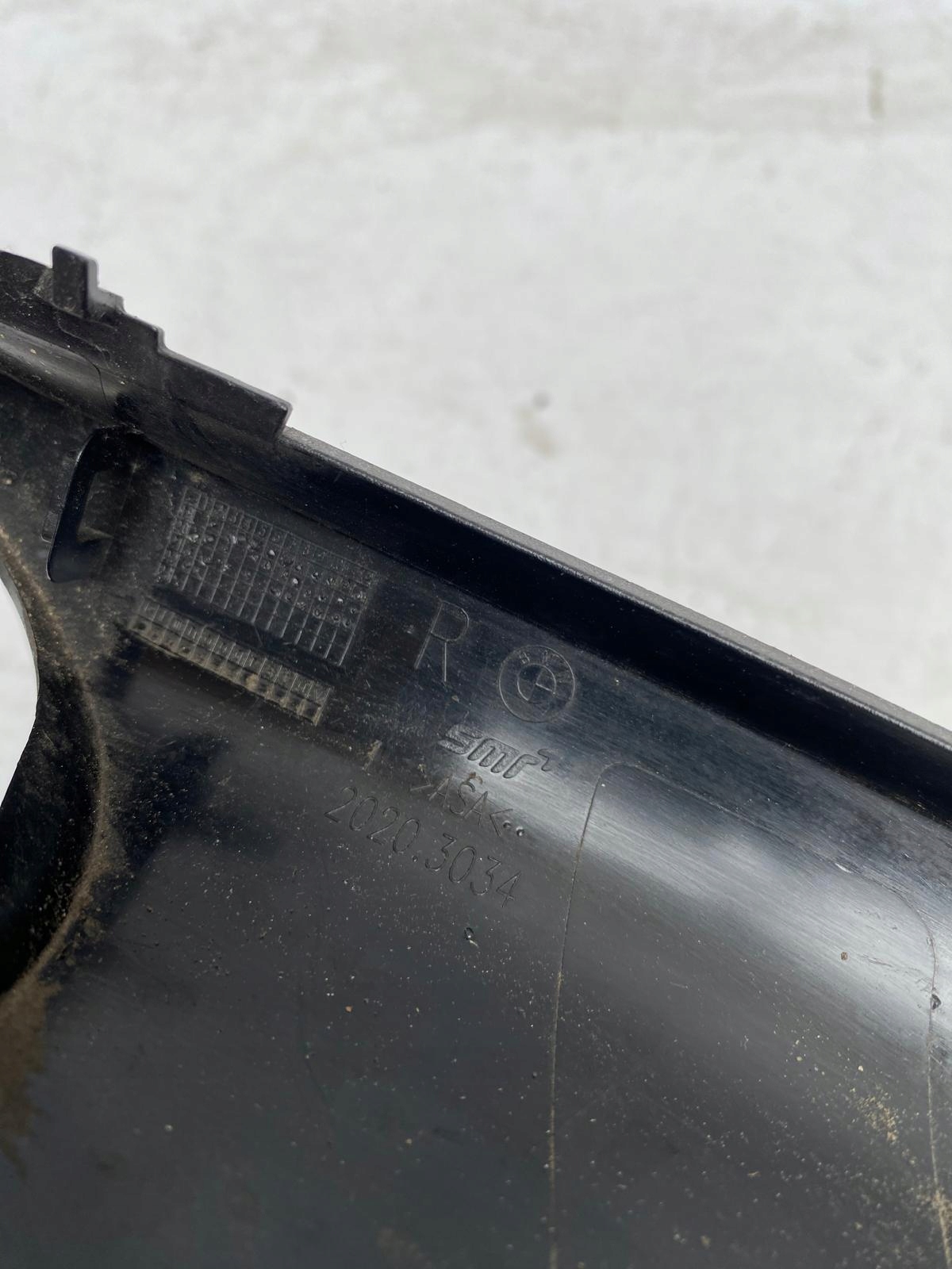 BMW F20 F30 lower cover mirrors right
