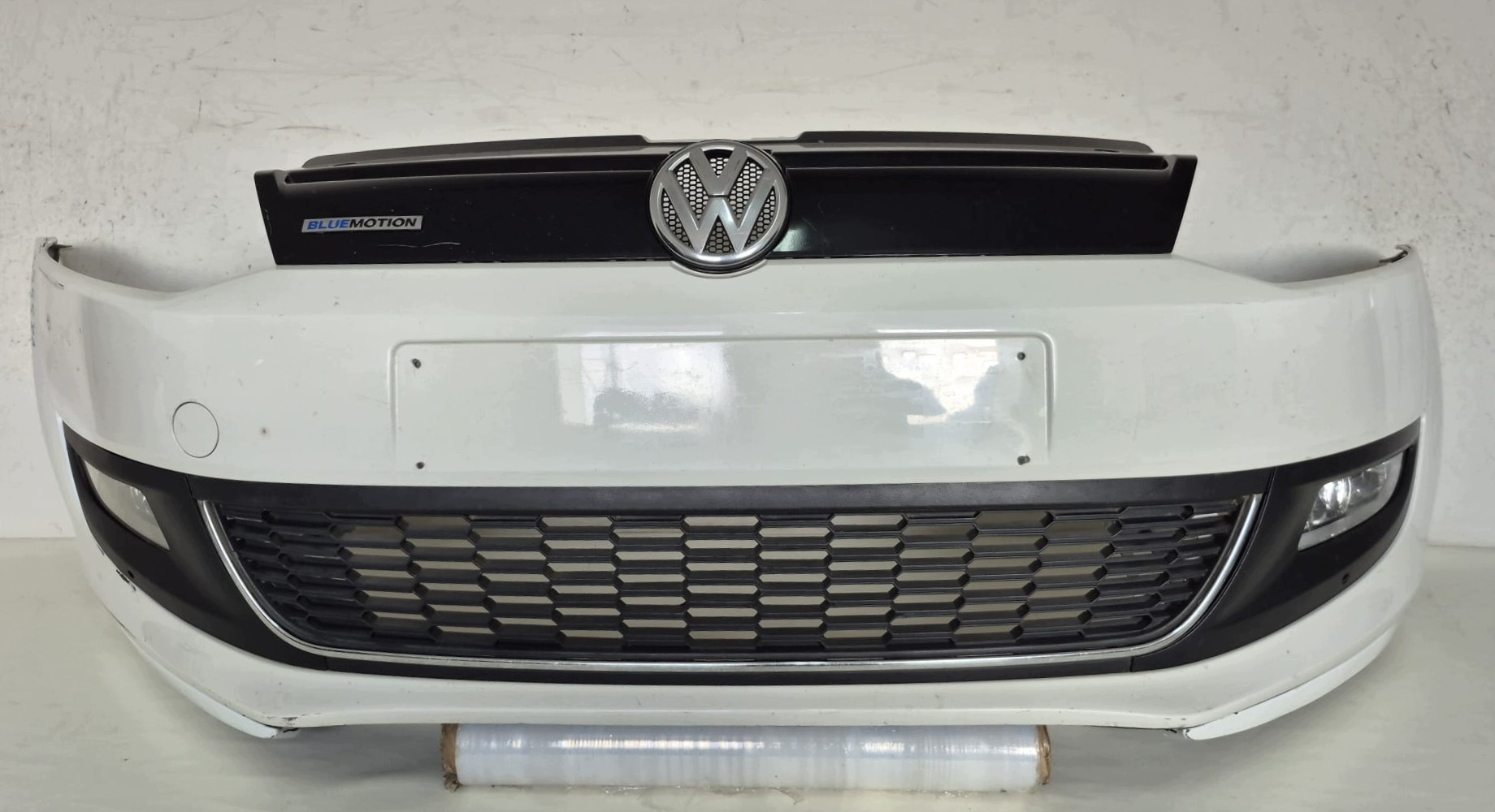VW POLO 6R BLUEMOTION 09- bumper front front without DZIUR 6R0807221