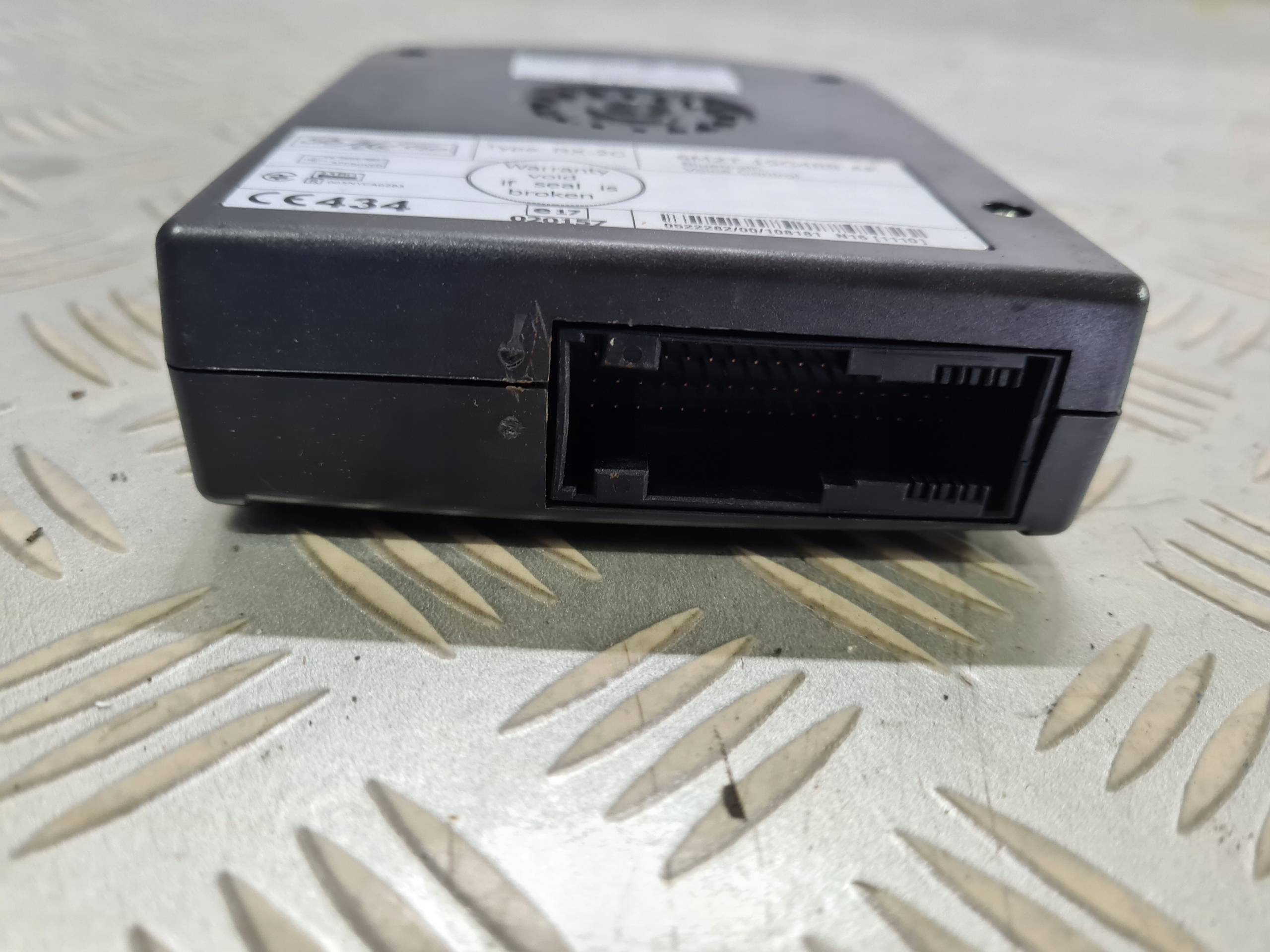 6M2T19G488AF - МОДУЛЬ BLUETOOTH ДЛЯ FORD MONDEO MK4 S MAX MK1