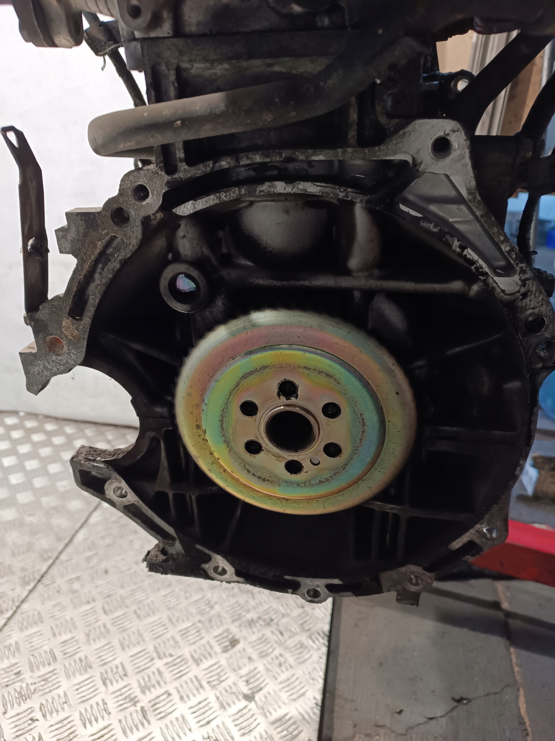 engine pillar TOYOTA YARIS and 2002r D4D 1.4D 1ND