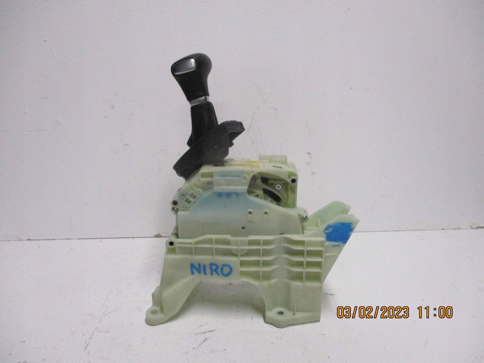 knob trim KIA NIRO