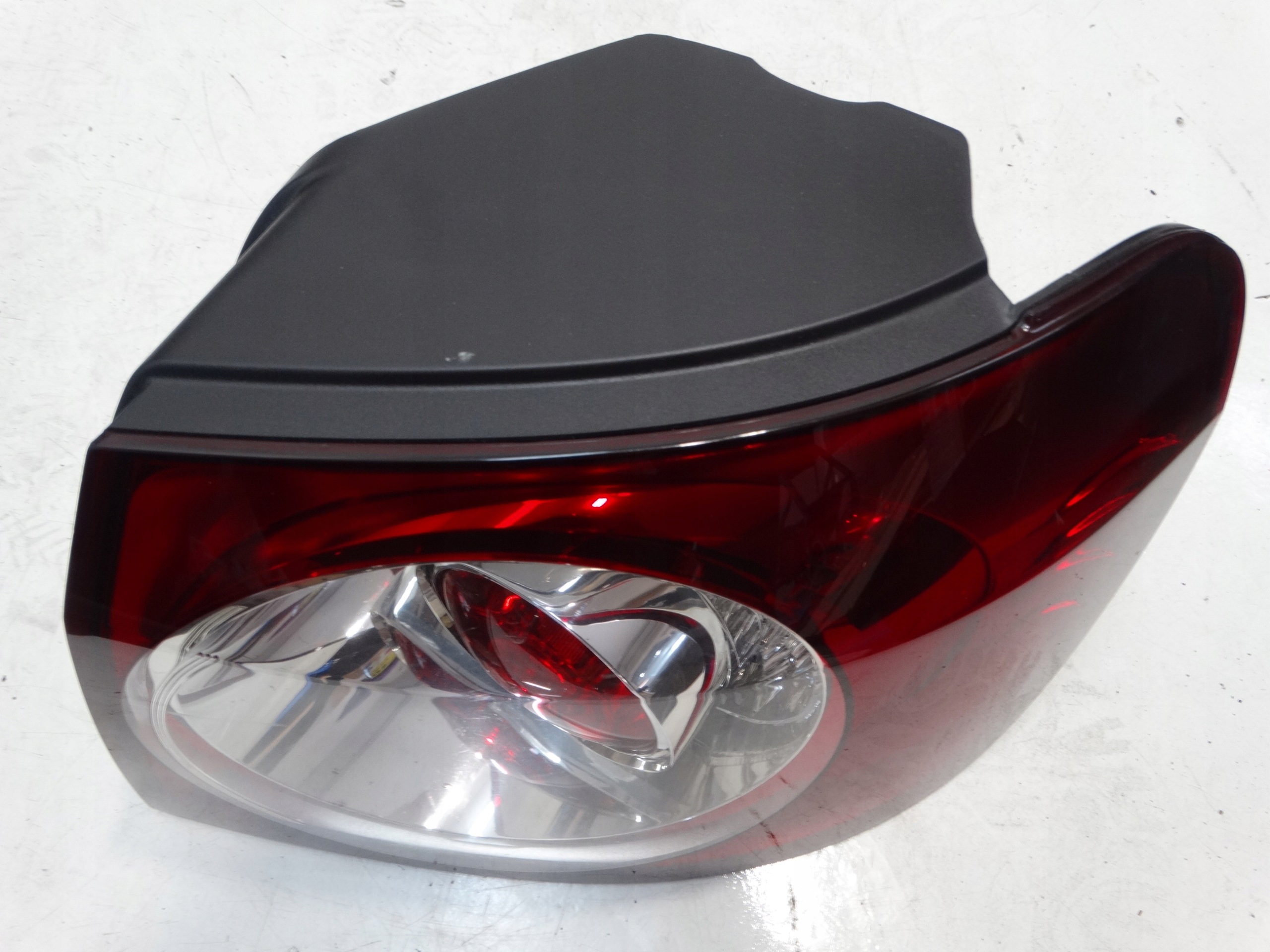 light right rear LED VW GOLF VI plus VALEO 5M0945096R