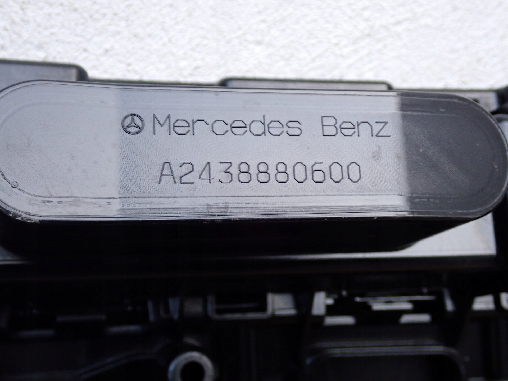 ATRAPA GRIL MERCEDES EQA H243 2021- A2438808502 Wersja Europejska