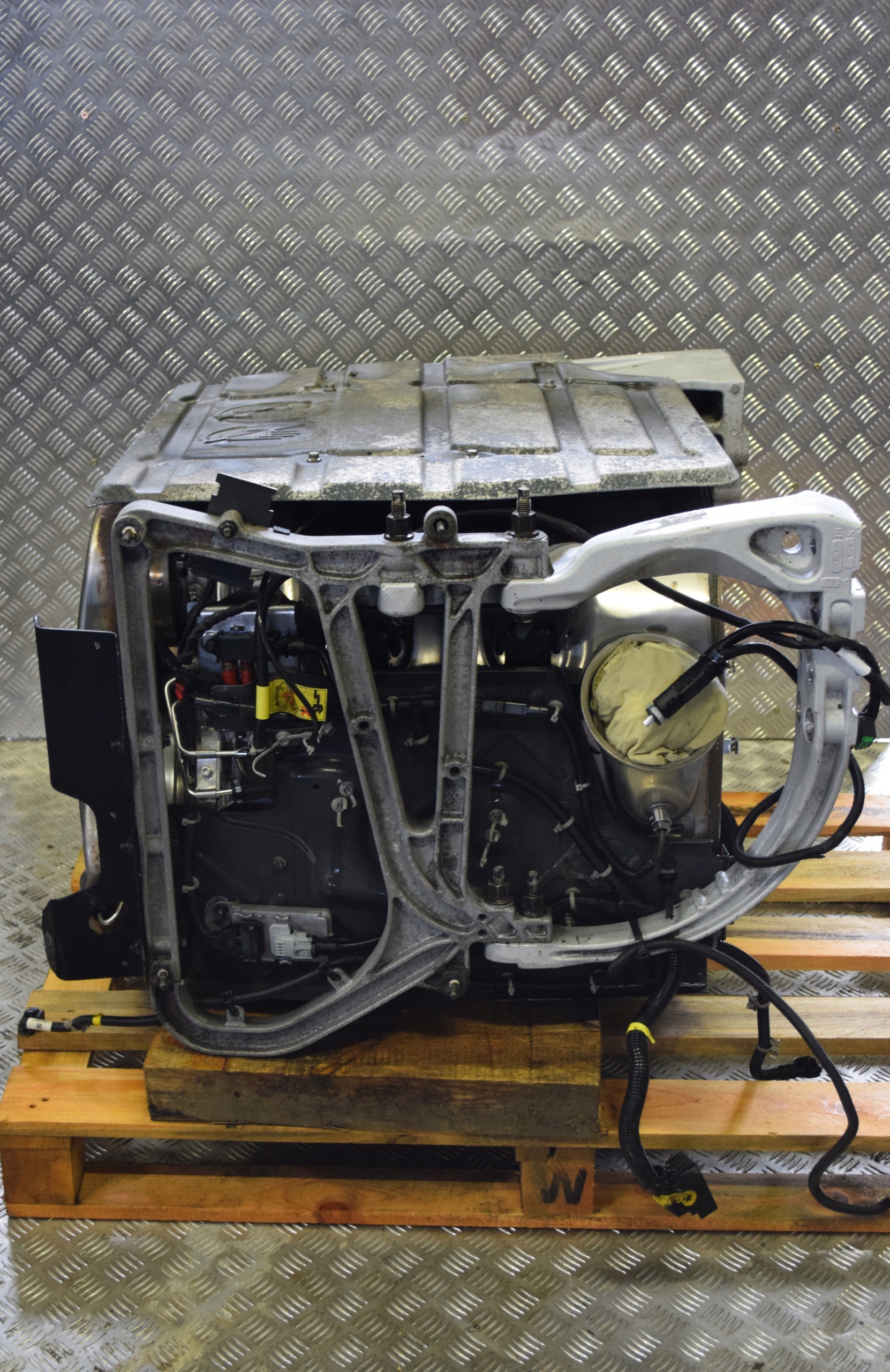 ВЫХЛОП КАТАЛИТИЧЕСКИЙ НЕЙТРАЛИЗАТОР VOLVO FH4 EURO 6