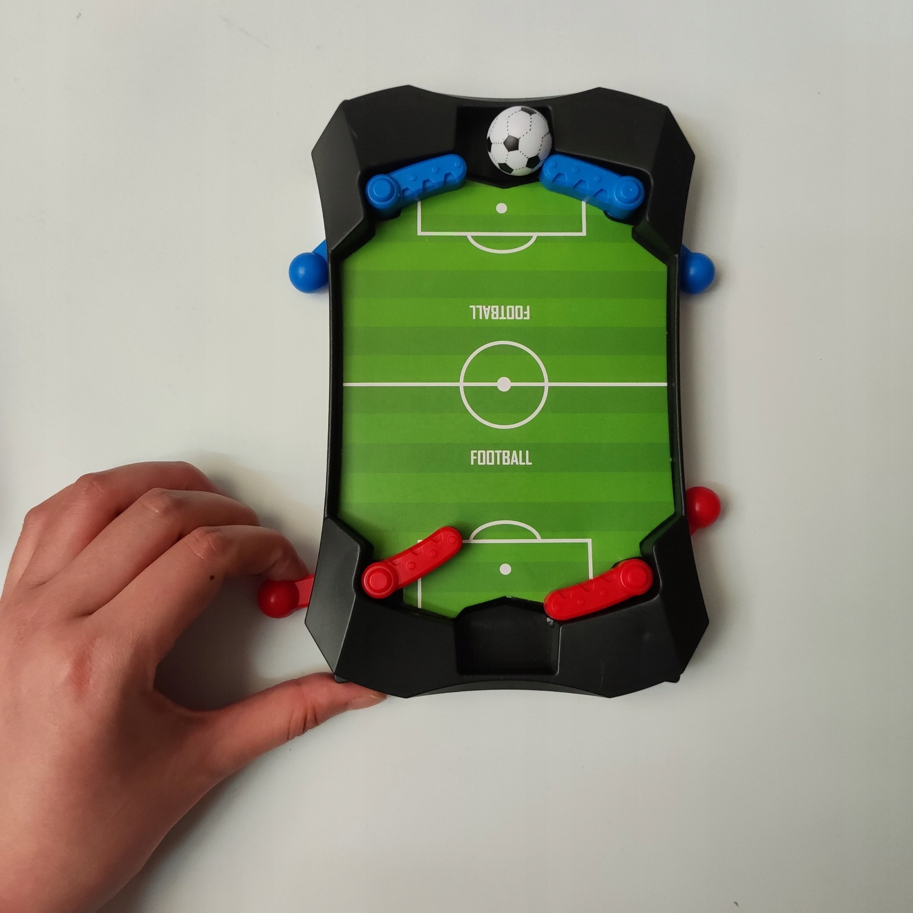 GRA PIŁKARZYKI PREZENT DZIEŃ CHŁOPAKA PIŁKA NOŻNA Marka bez marki