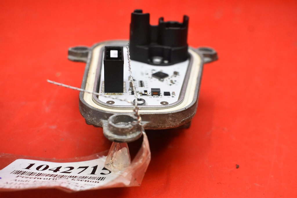 control unit module LED right Z with an indicator 1473000726 AUDI E-TRON 18-21